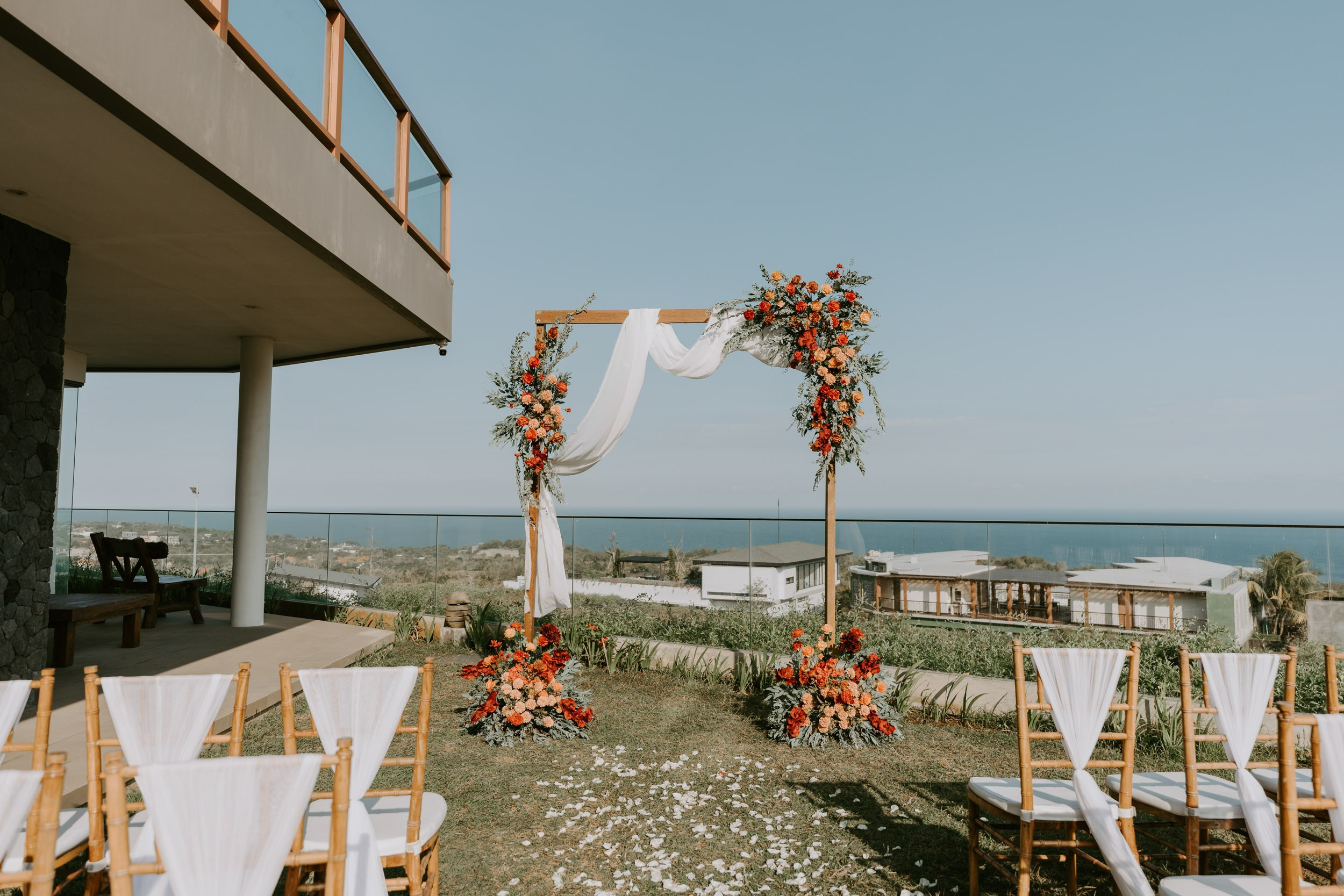 Bernardino & Ana. Female Photographer in Bali