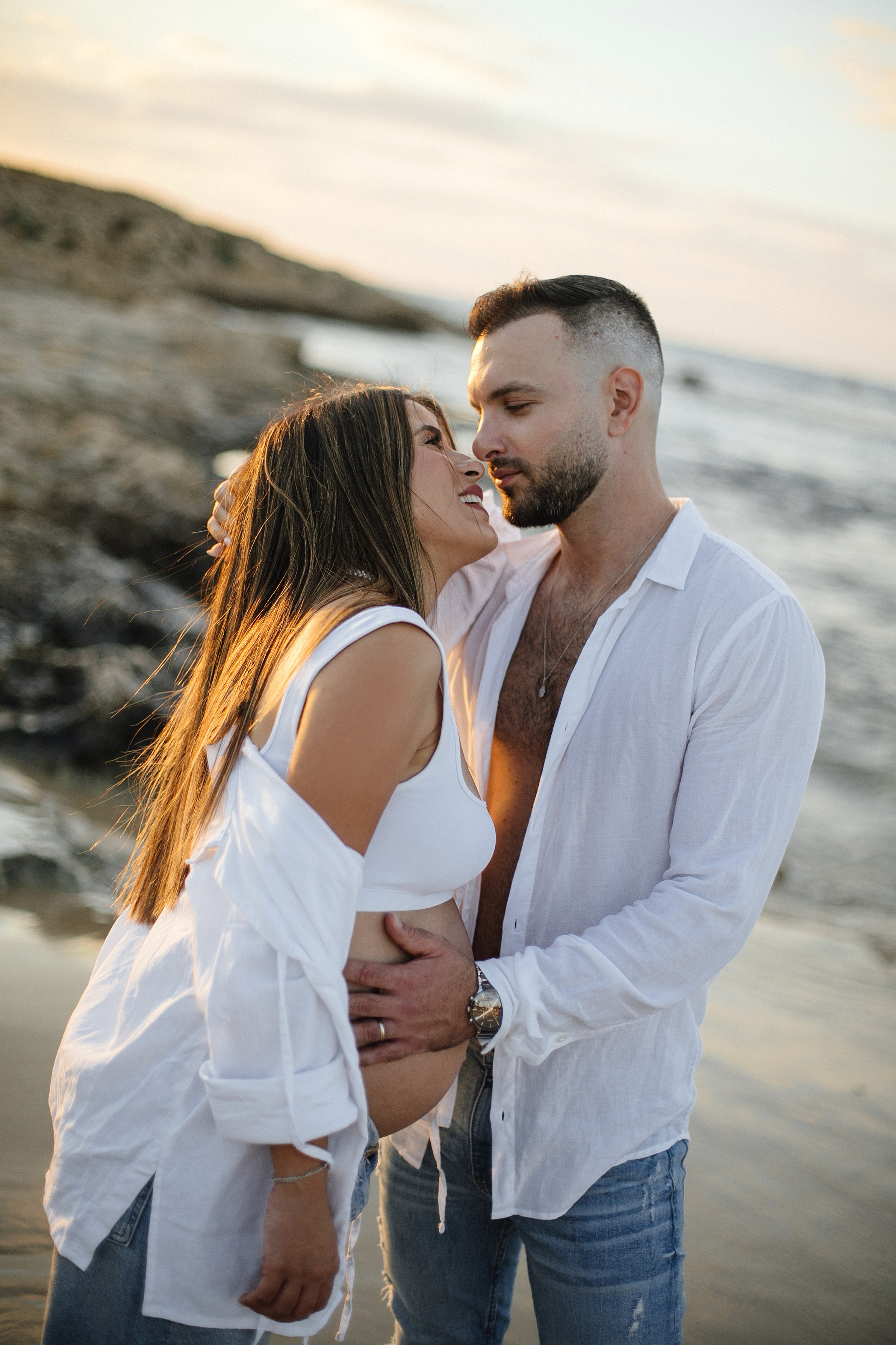 Yael & Gal Nahsholim beach. Family photographer in Israel