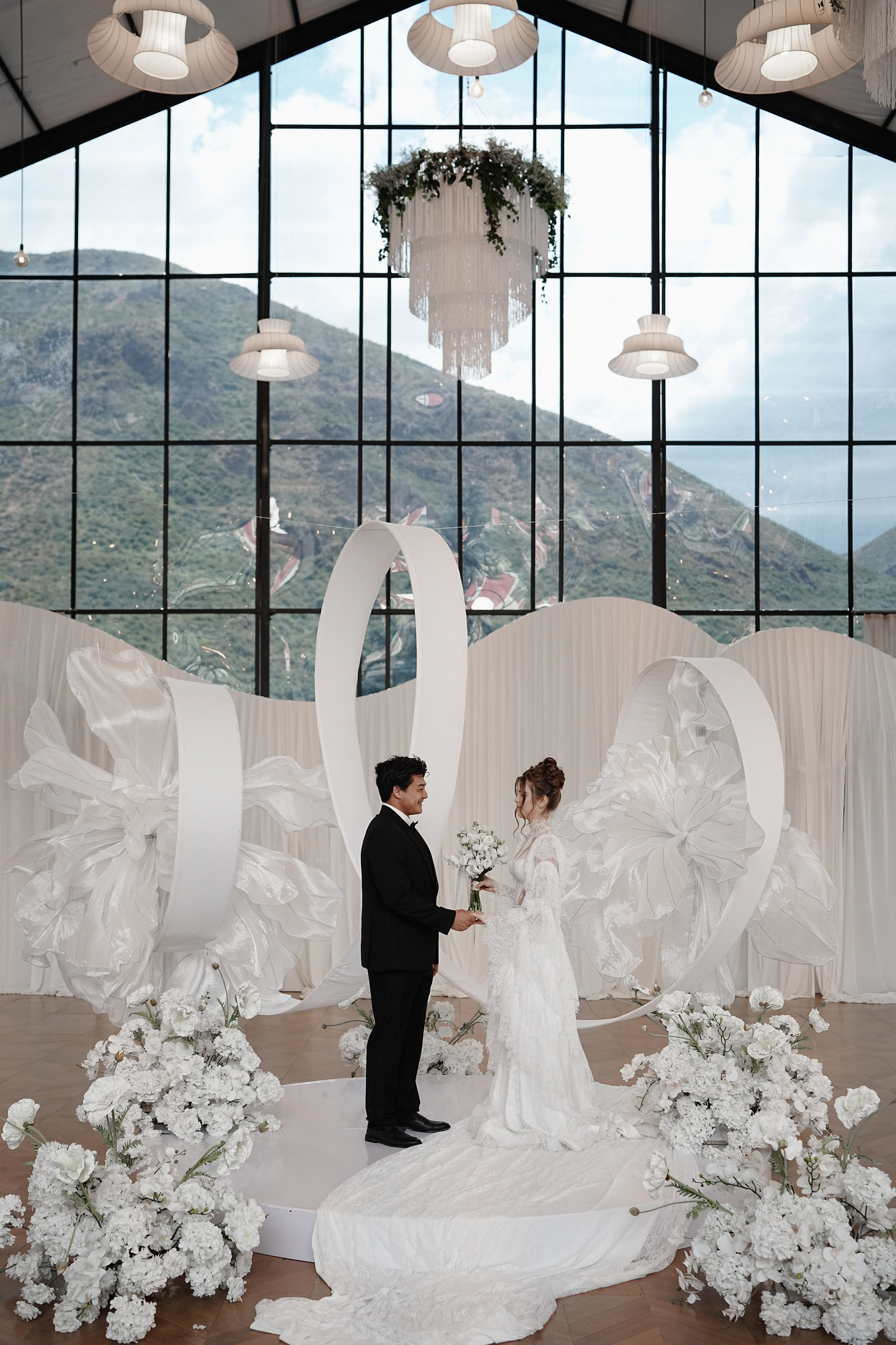 E & A. Sariev