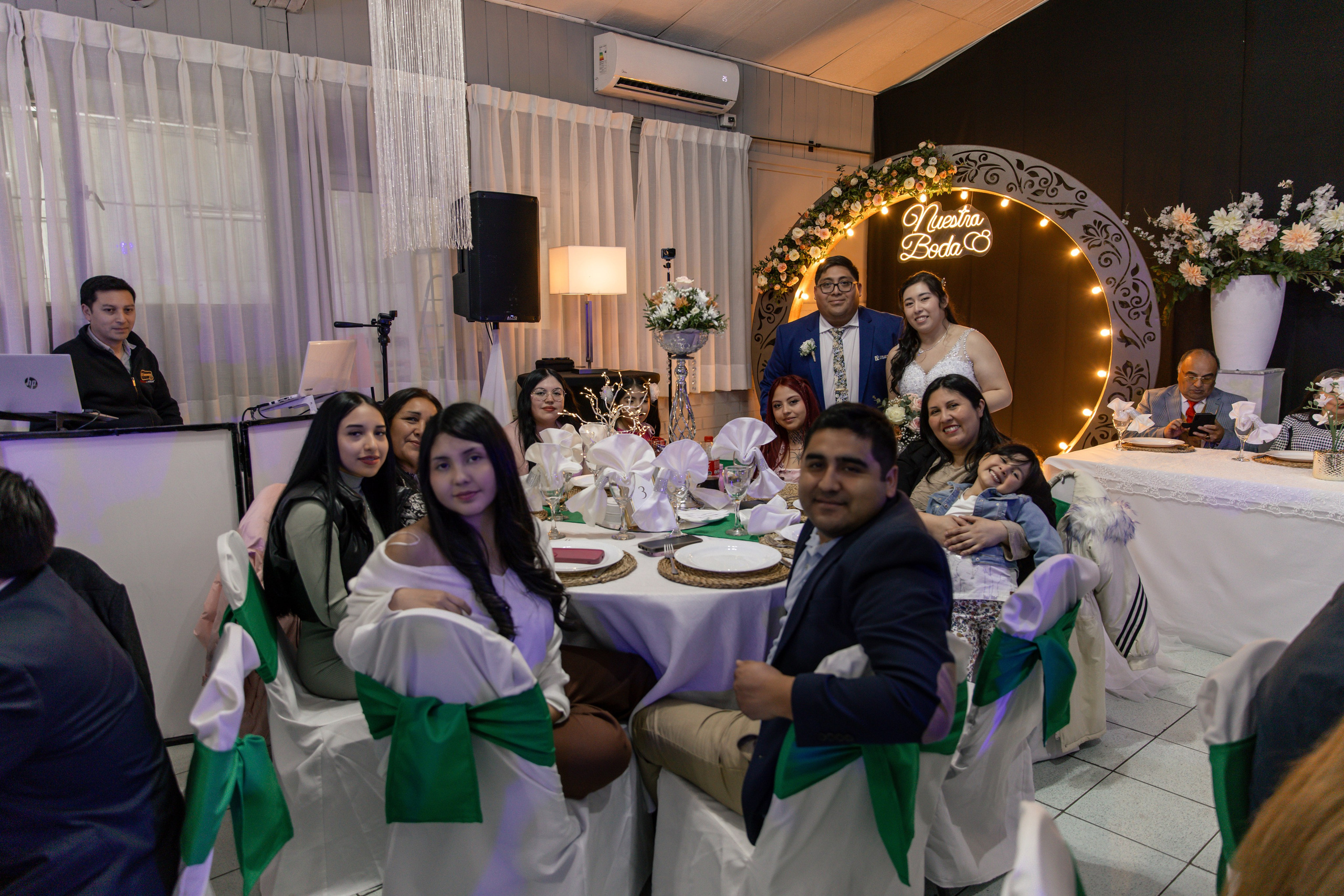 Johana y Edgar. Dinka & Emilio - El arte de preservar lo que no se repite