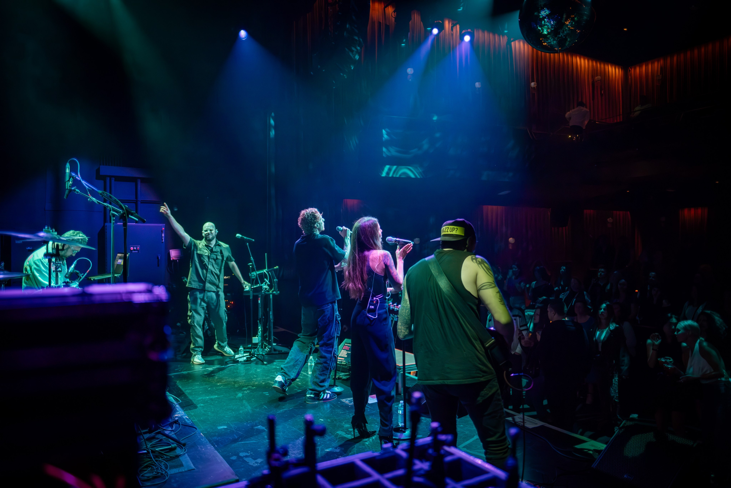 NIKITA PRESNYAKOV. Reportage concert portrait photography in the San Francisco Bay Area