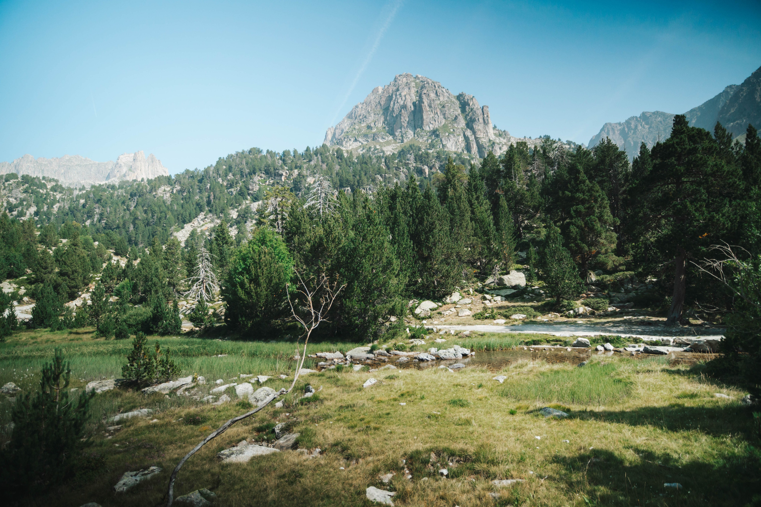 Parque Nacional de Aigüestortes y Estany de Sant Maurici. Alba del Norte Studio