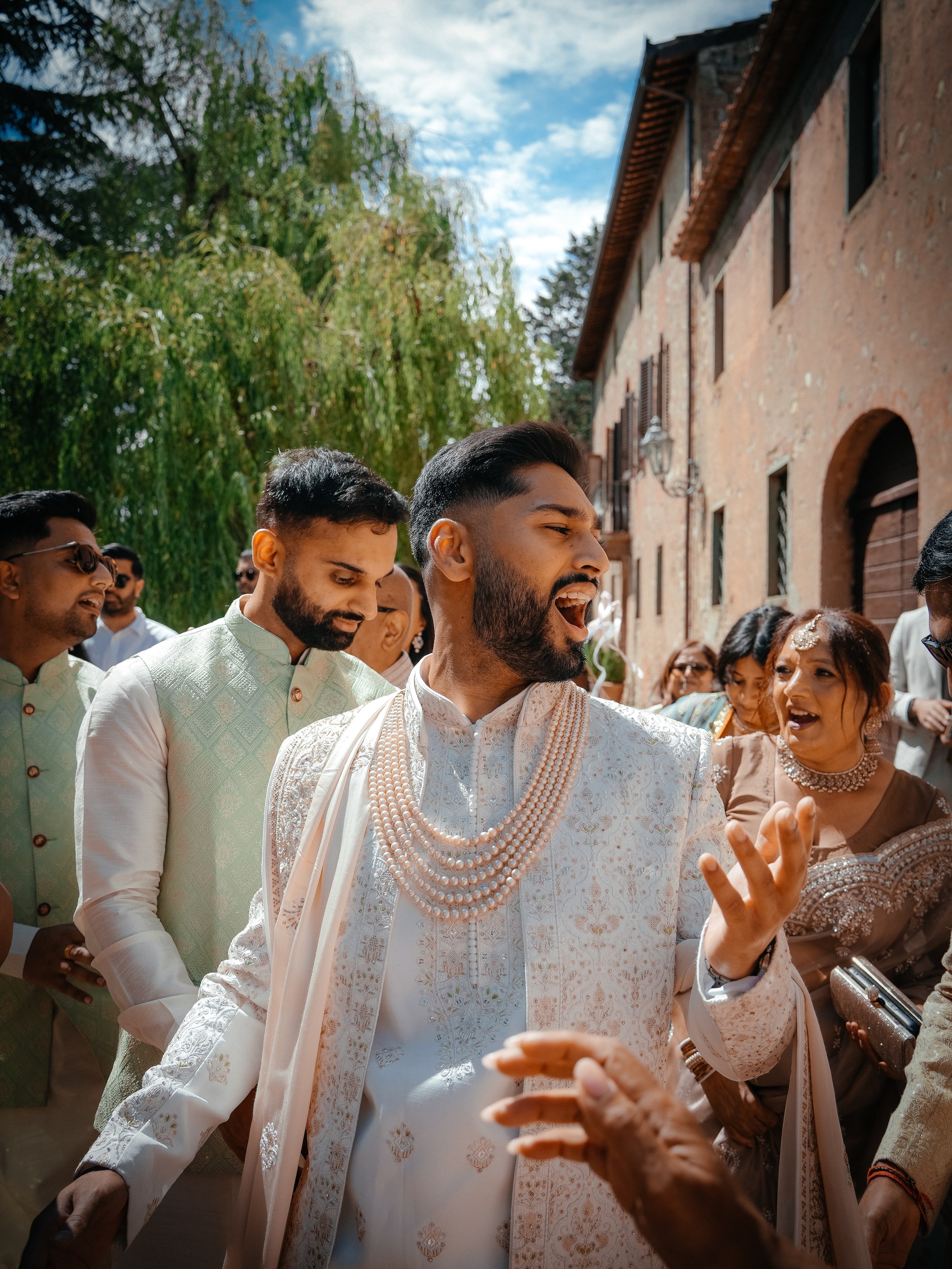 Indian Wedding in Tuscany. Wedding Photographer in Italy