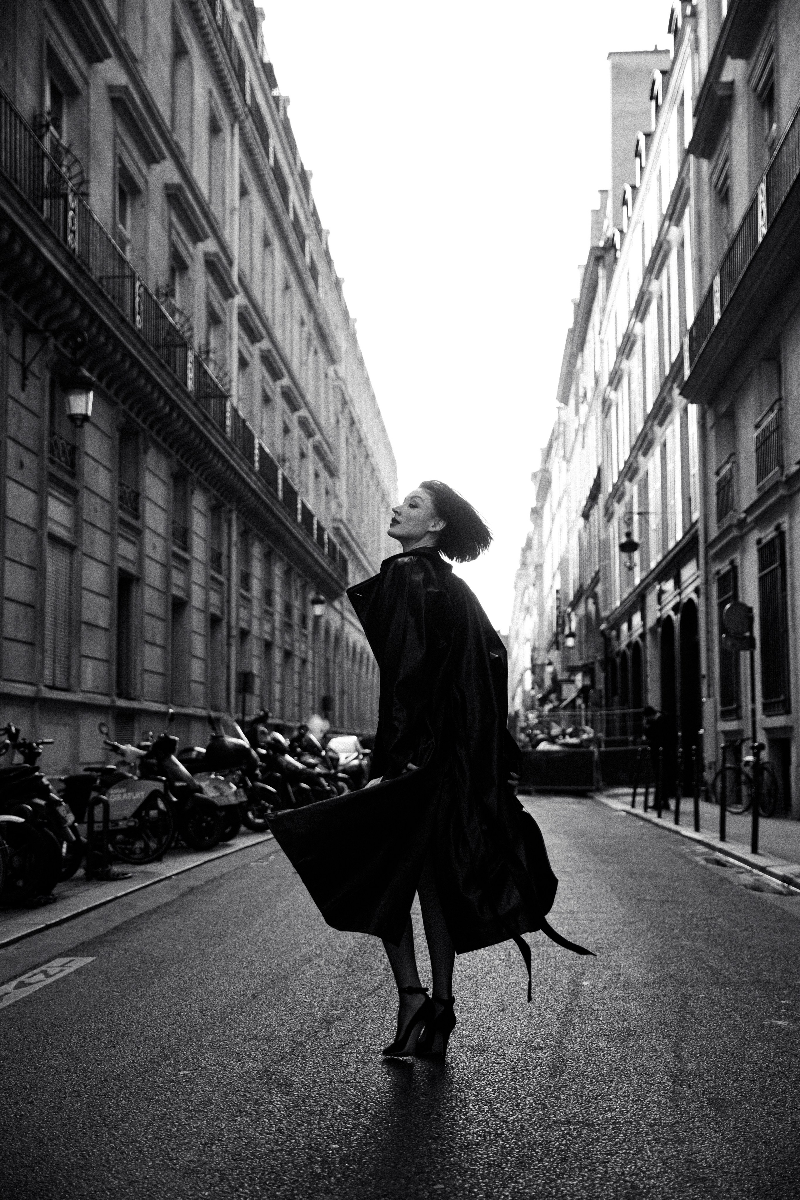 A Fashion-Inspired Portrait Session in Paris — Elena. Paris Wedding Photographer