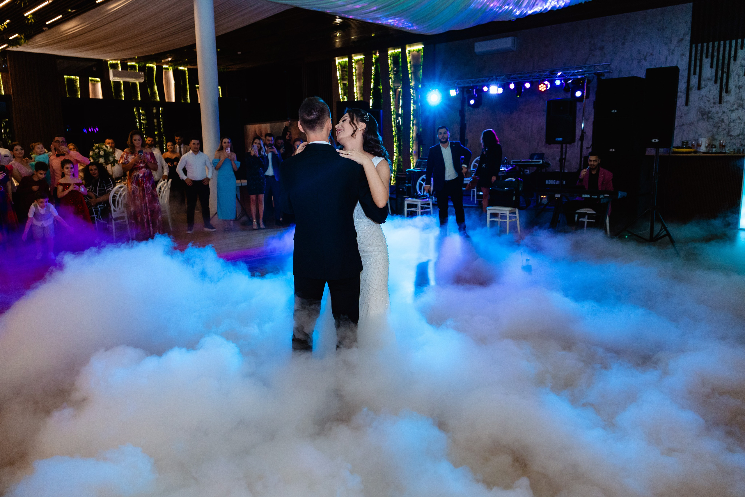 Costi & Madalina. Fotograf de nunta — Ionut Belea dar si evenimente corporate din Romania