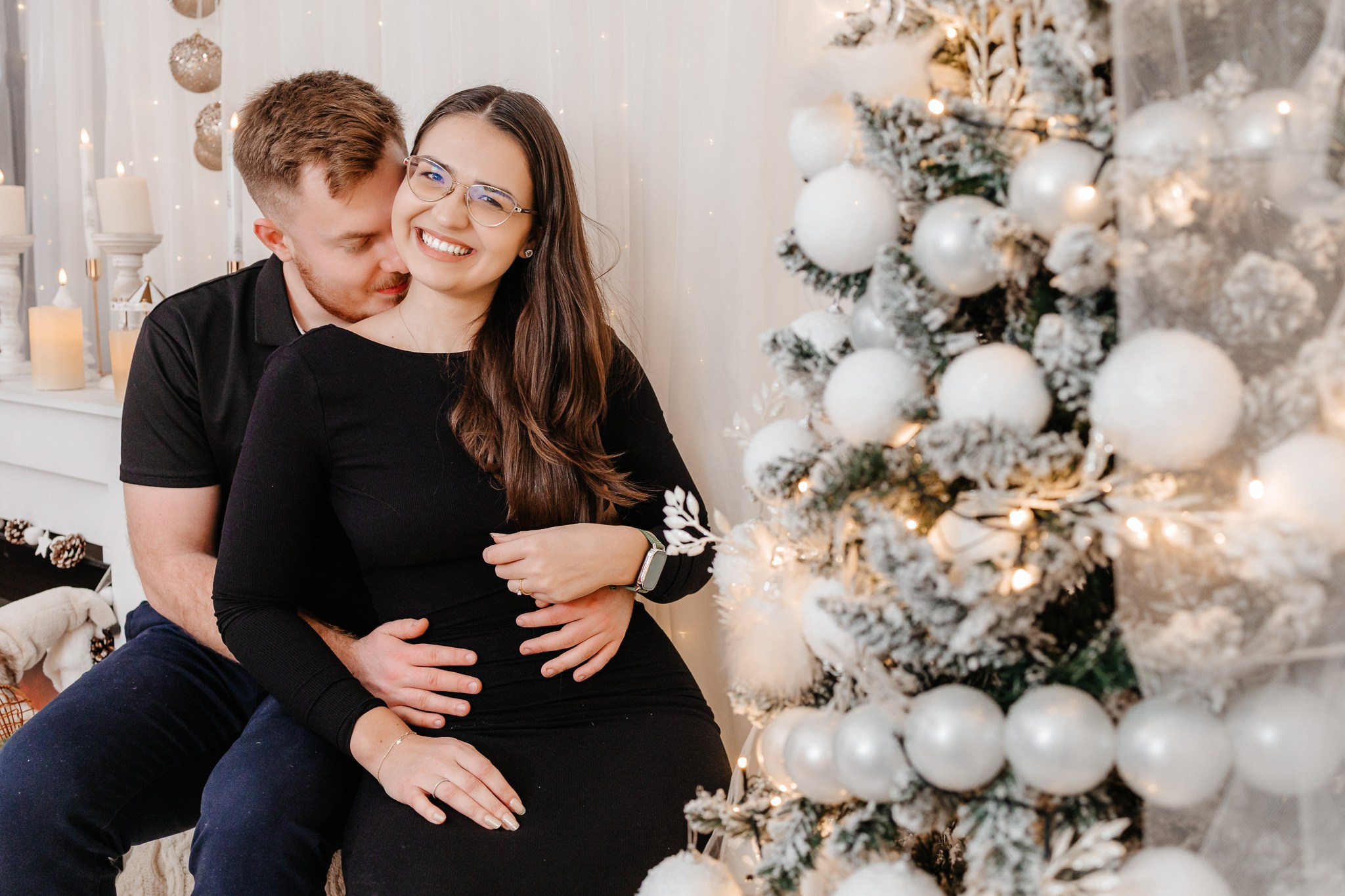 Ședințe Foto Crăciun 2025 Piatra Neamț | Fotografii de Sărbători | FotoACTIV. Fotograf Profesionist Piatra Neamț, Roman, Târgu Neamț, Bicaz, Neamț | Studio, Nuntă, Botez, Eveniment | FotoACTIV