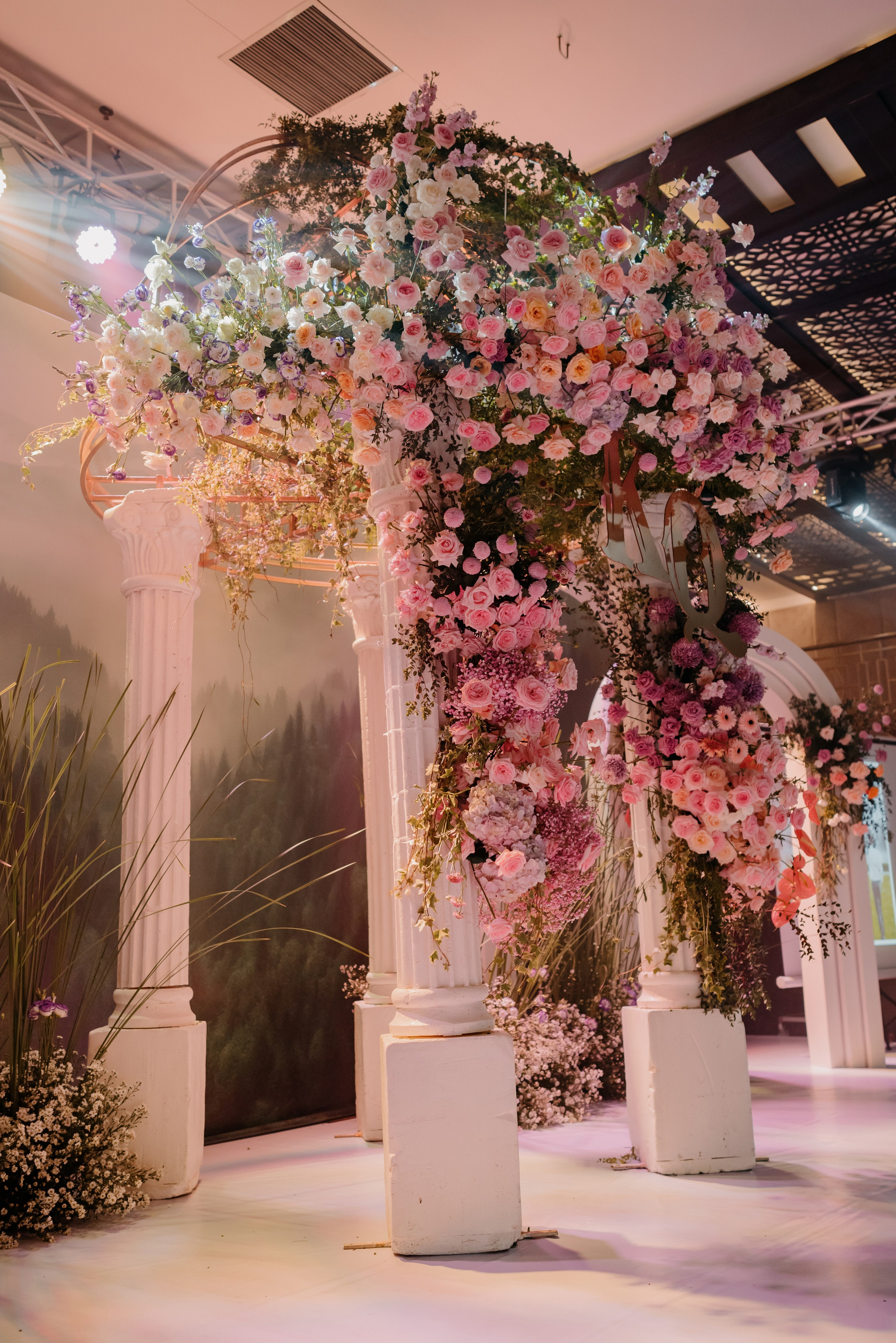 KHANG & QUYEN / Lavela Hotel. Saigon Wedding Present | Art Beyond Moments