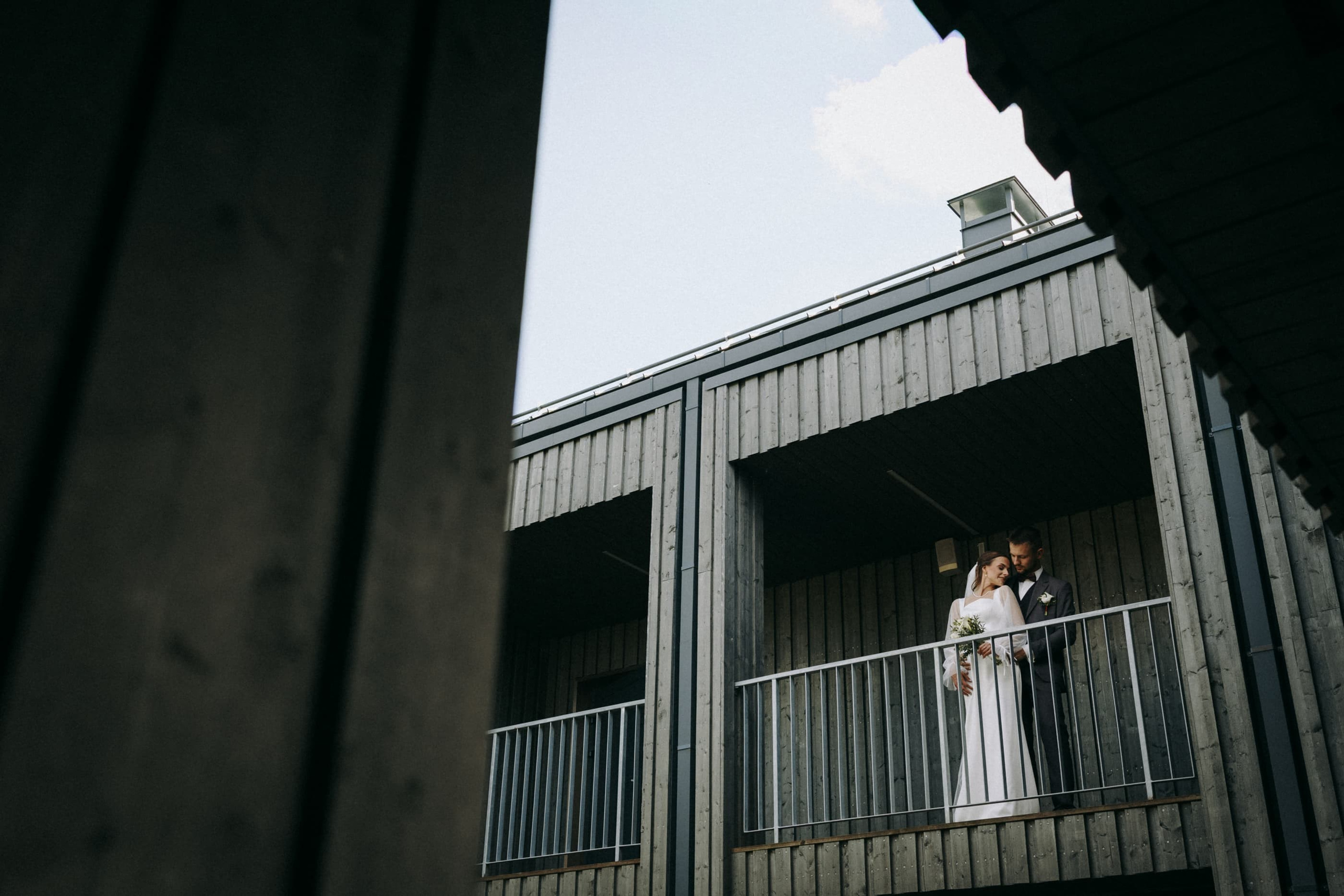 Kristīne & Artis: Romantisks kāzu stāsts Bauskas apkaimē. Fotogrāfs kāzām, ģimenēm un dažādiem pasākumiem