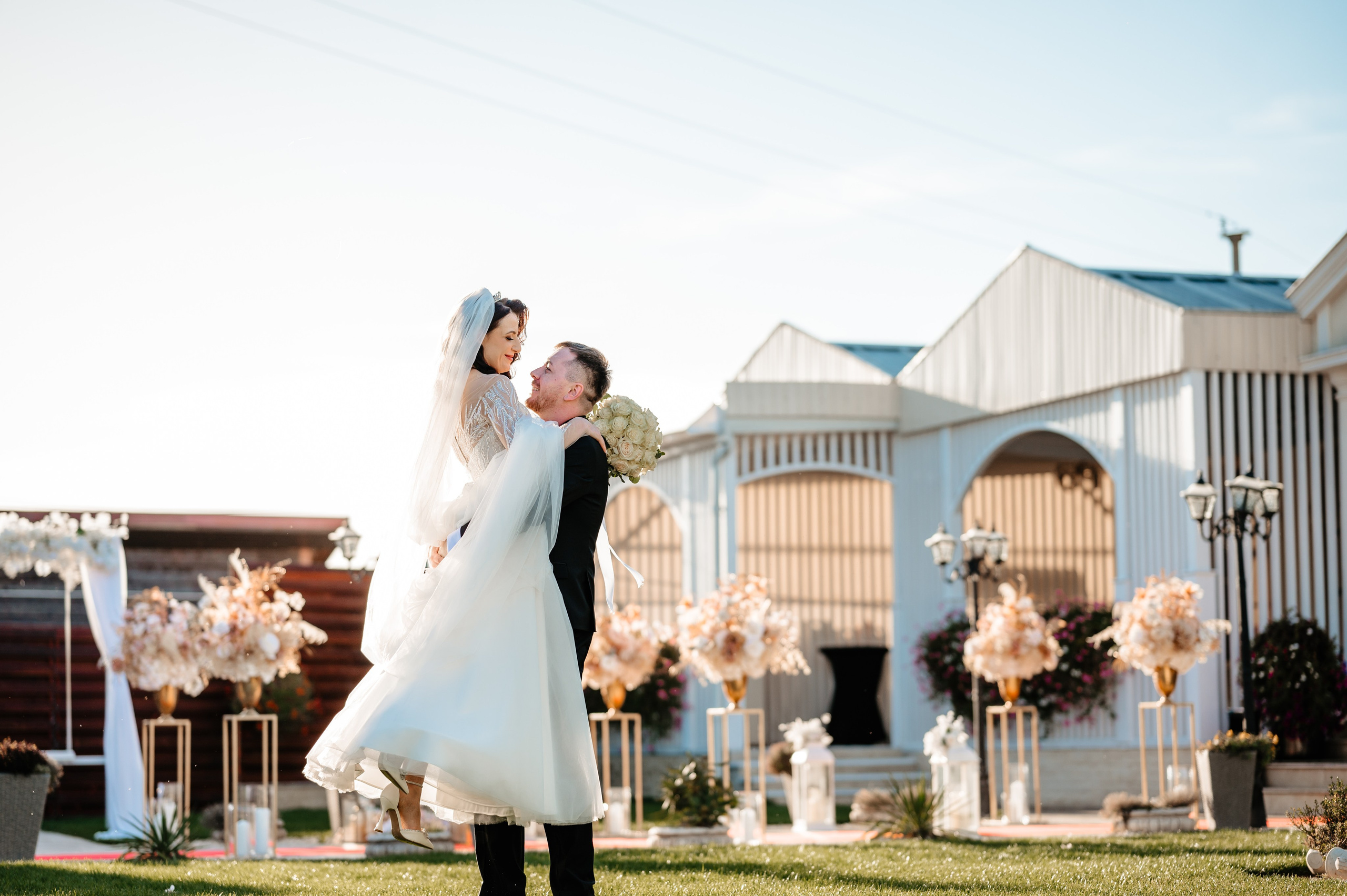 Claudia & Catalin. Mariusclaudiucojocaru.wfolio.pro