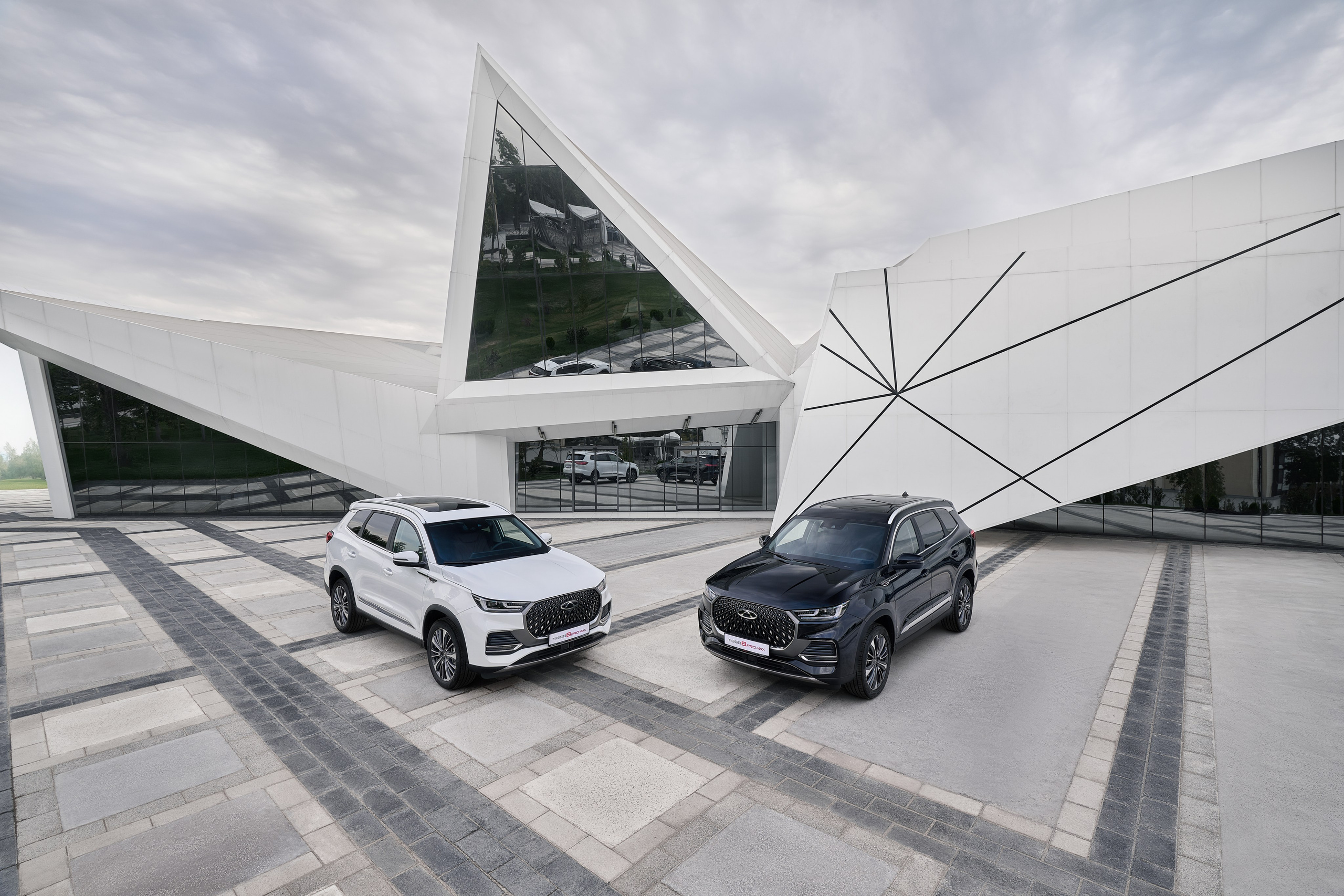 Chery Tiggo 8 Pro Max. Carnay