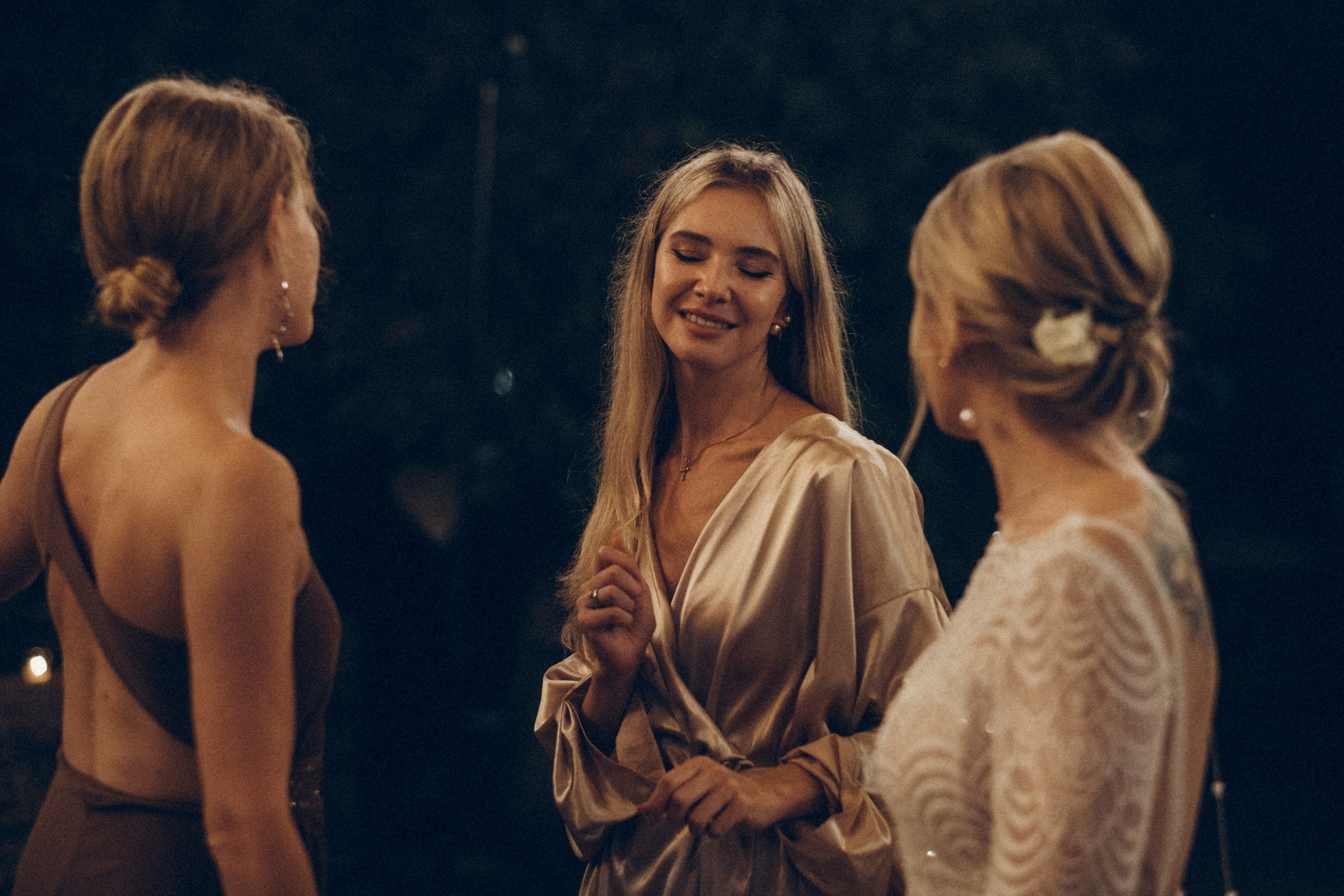 Nadezhda & Dmitry. Masia Mas Coll. Paola wedding photographer / videographer in Barcelona