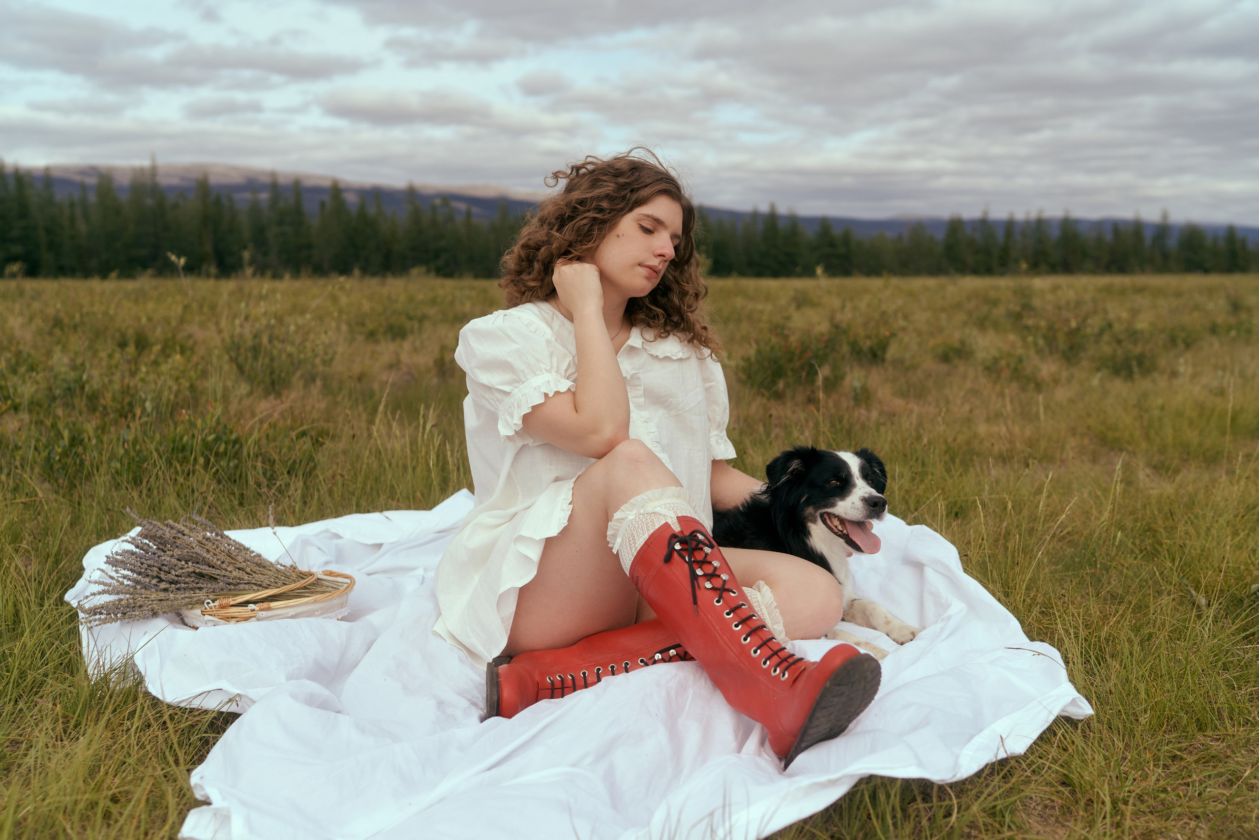 Field and outdoor photoshoot. Norman Wells photographer Ekaterina Konovalenko