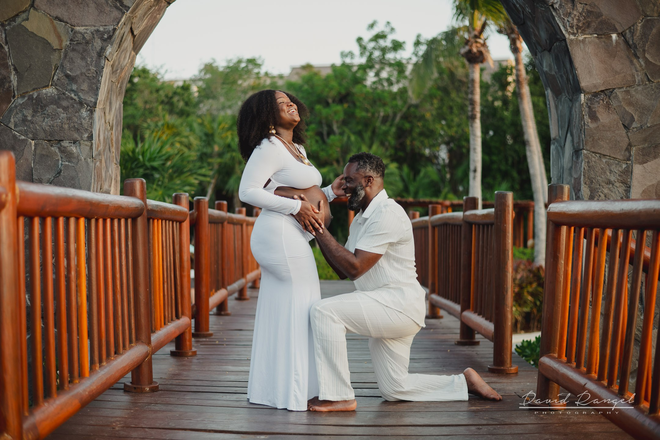 Maternity session of Ketsia & Ricketson at the beautiful colonial-style Valentin Imperial Maya Hotel. Destination wedding photographer based in Cancun and Riviera Maya with service worldwide