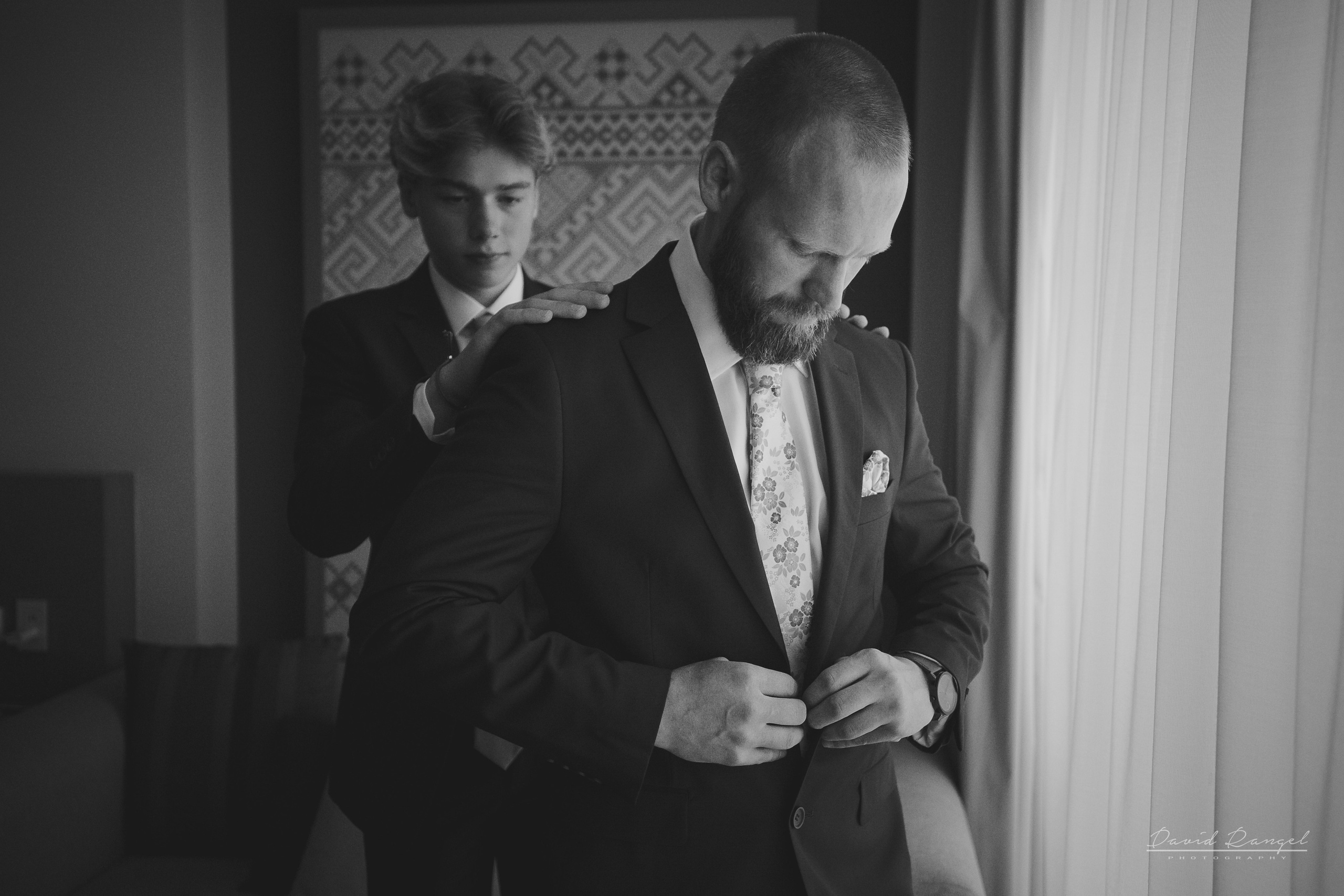 Destination Wedding at Royalton Splash Riviera Cancun. Destination wedding photographer based in Cancun and Riviera Maya with service worldwide