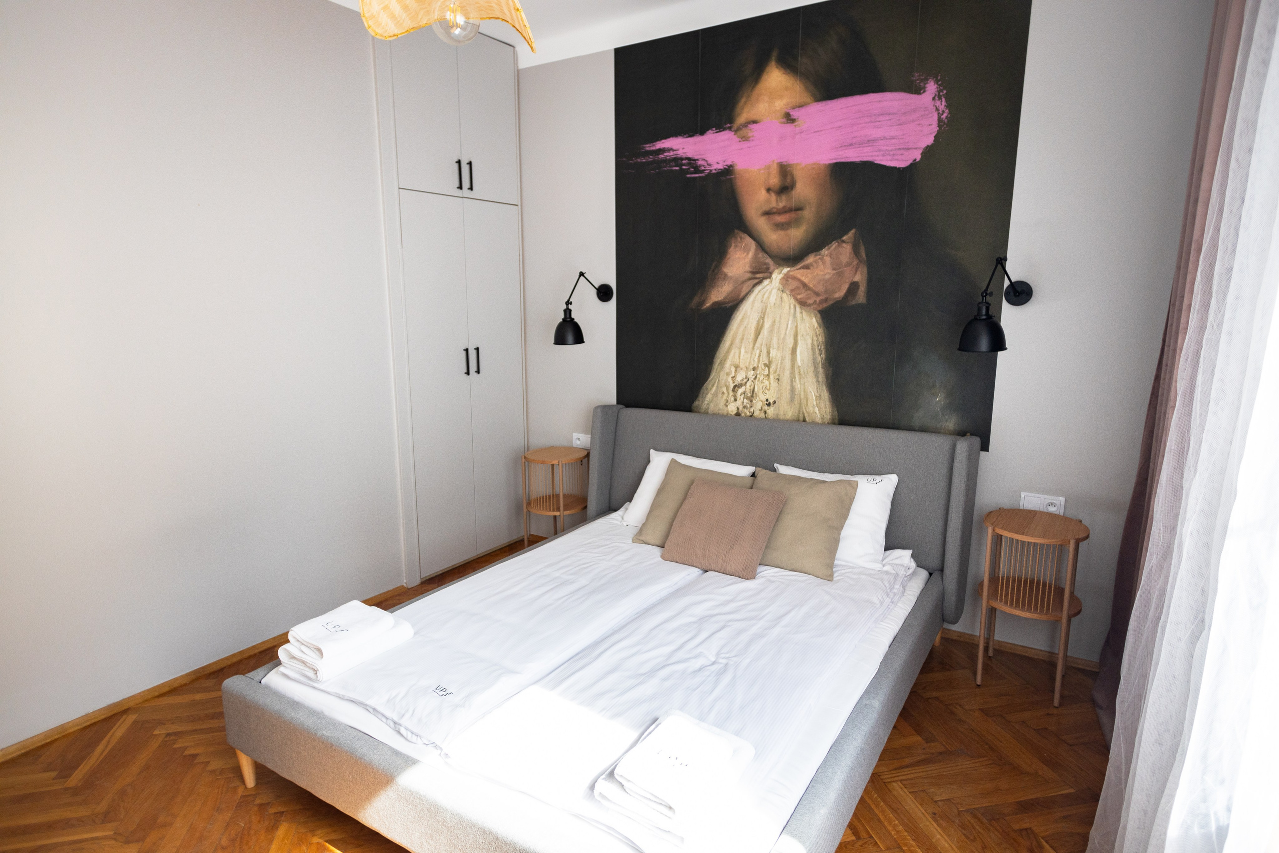 Apartament Upstairs 4