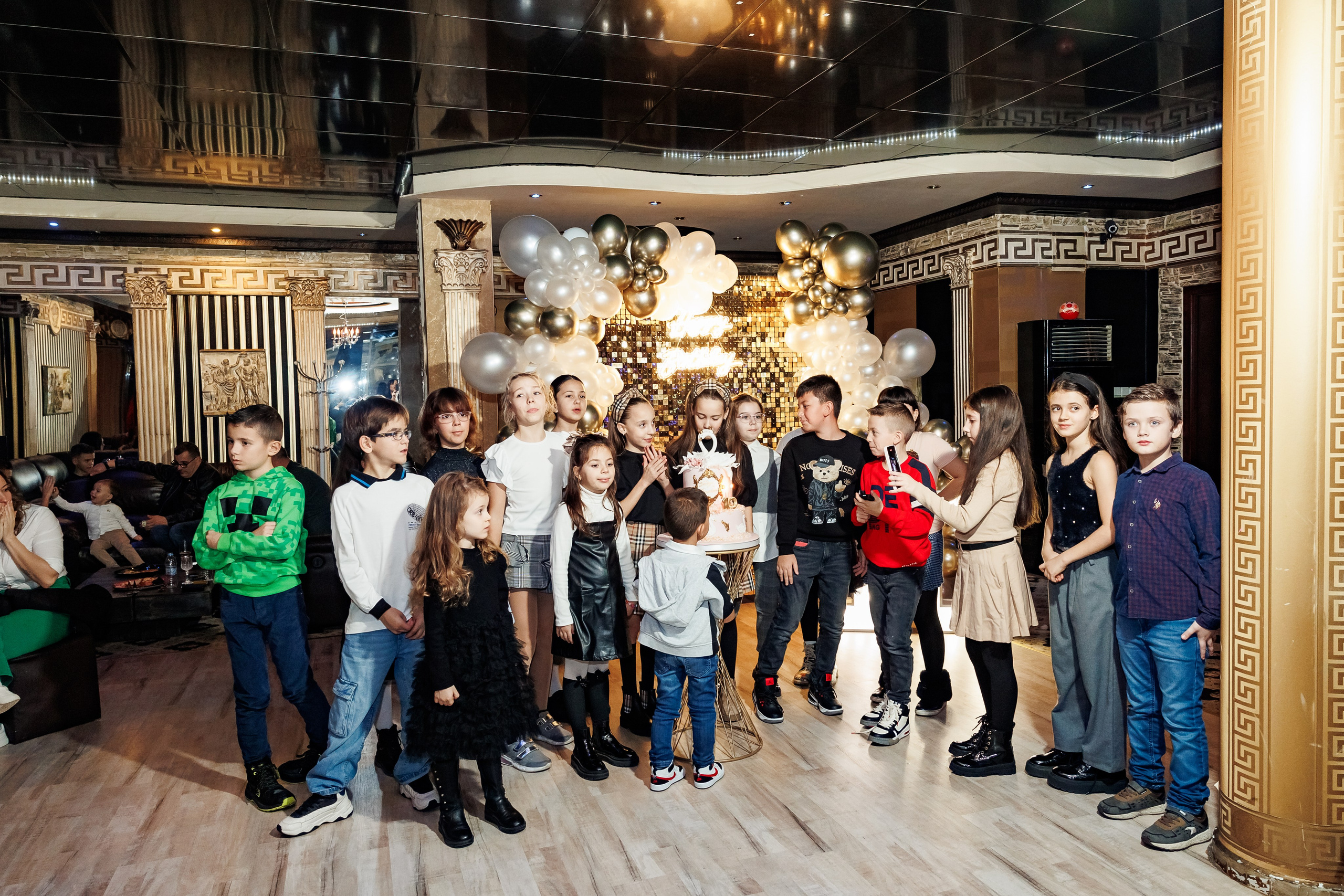 Честит Рожден Ден. Фотограф Ирина Йотова