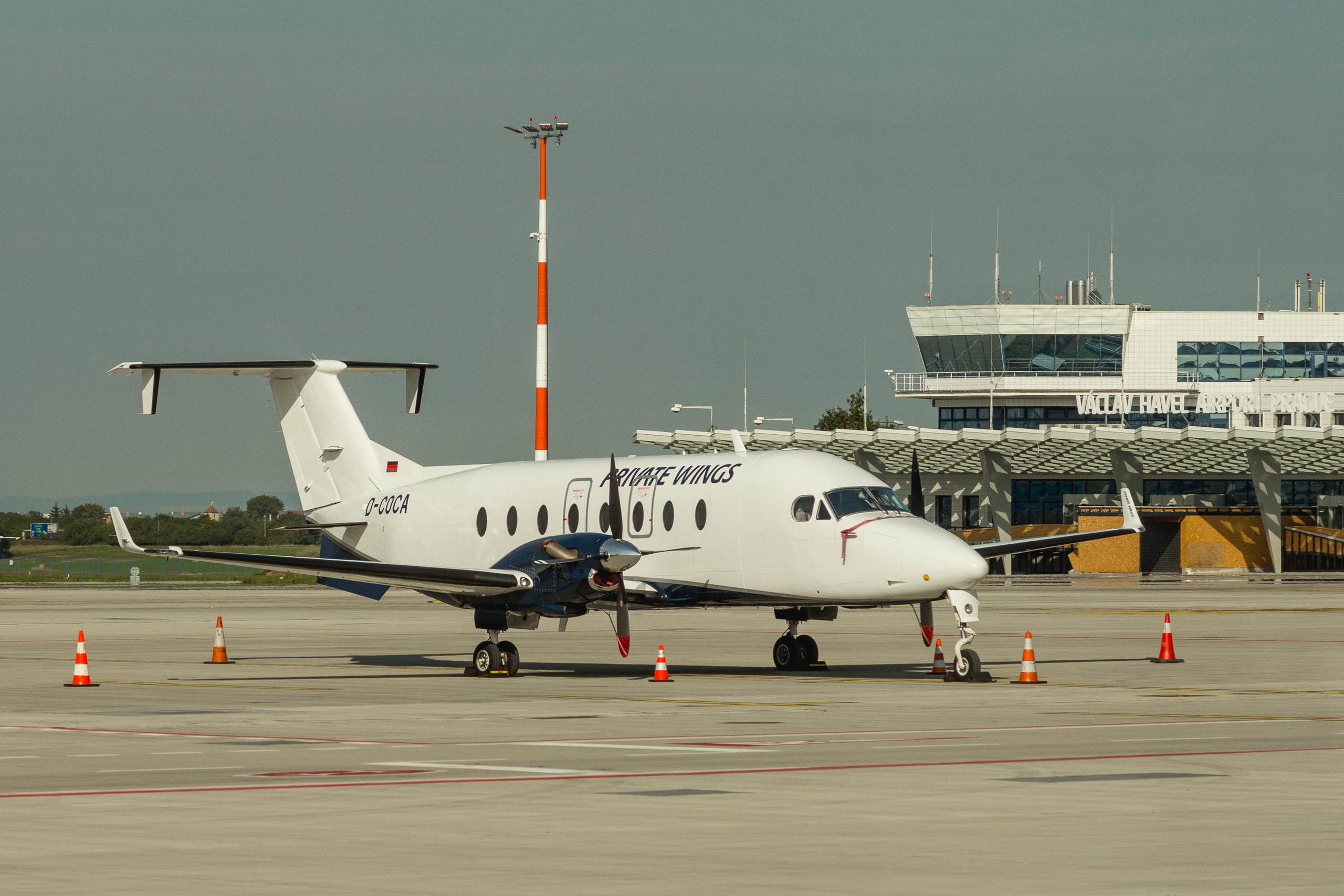 Airport Tour, Vaclav Havel Airport Prague, Ruzyne. Kiki-Niki-Cha! Learn, play, and discover with us!