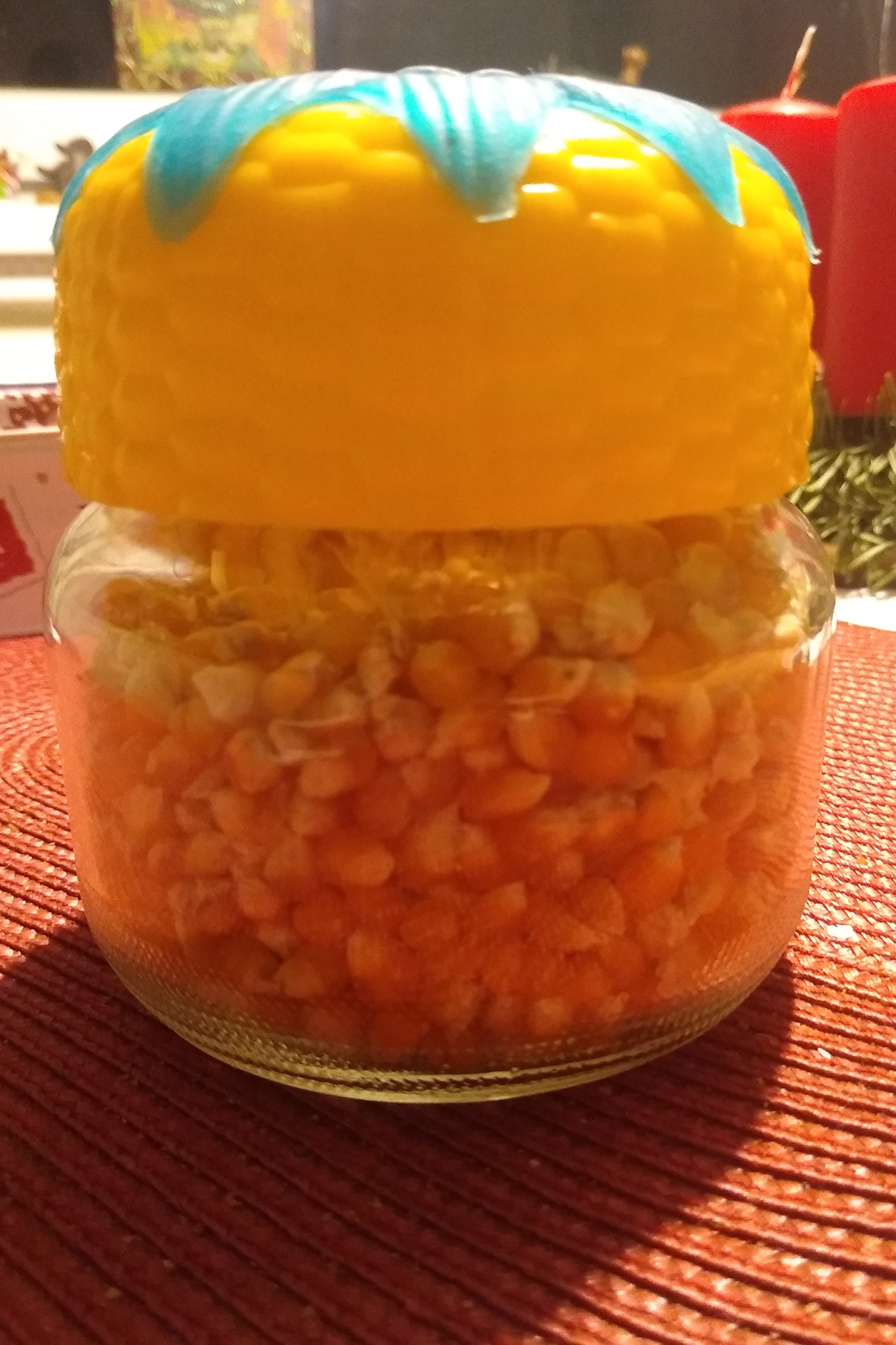 October. Kiki-Niki-Cha! Learn, play, and discover with us!