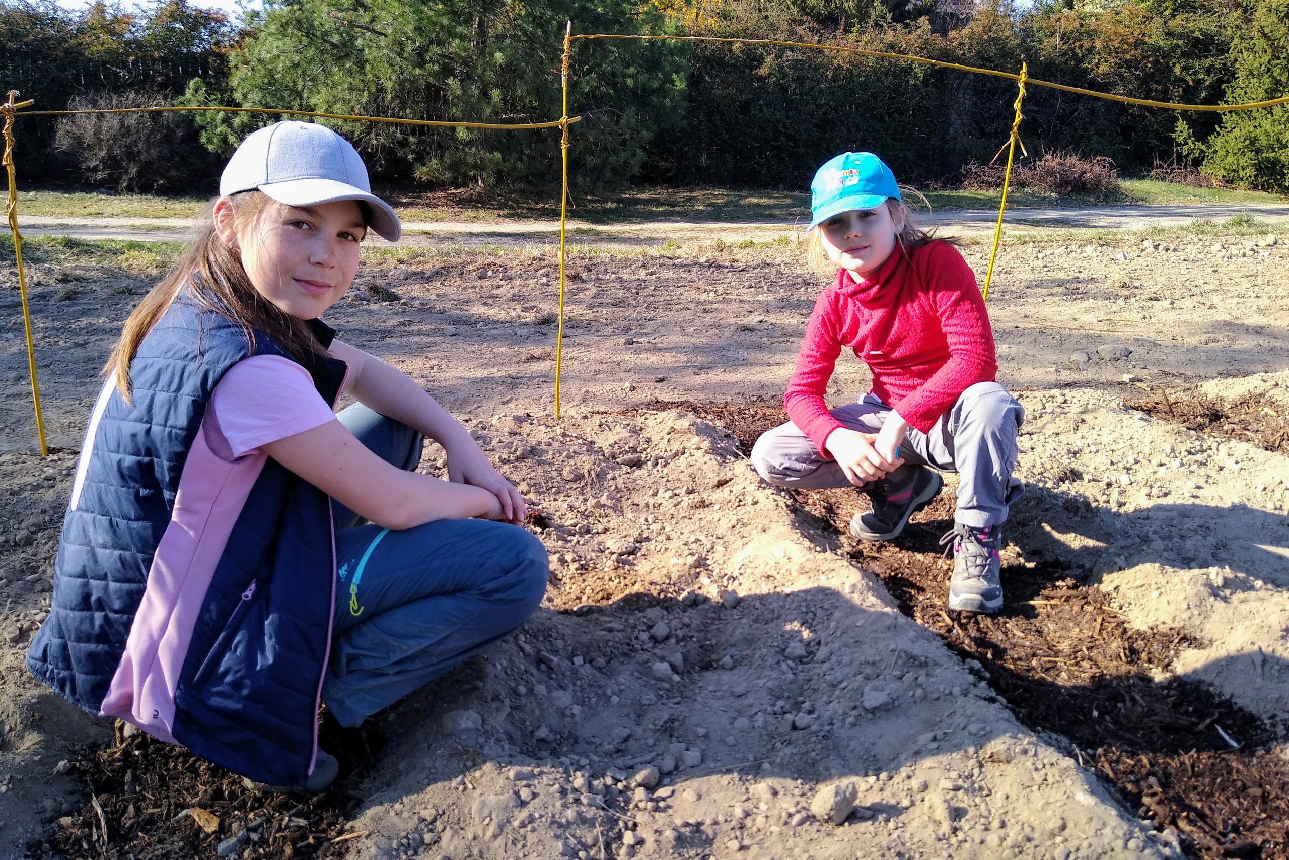 March. Kiki-Niki-Cha! Learn, play, and discover with us!