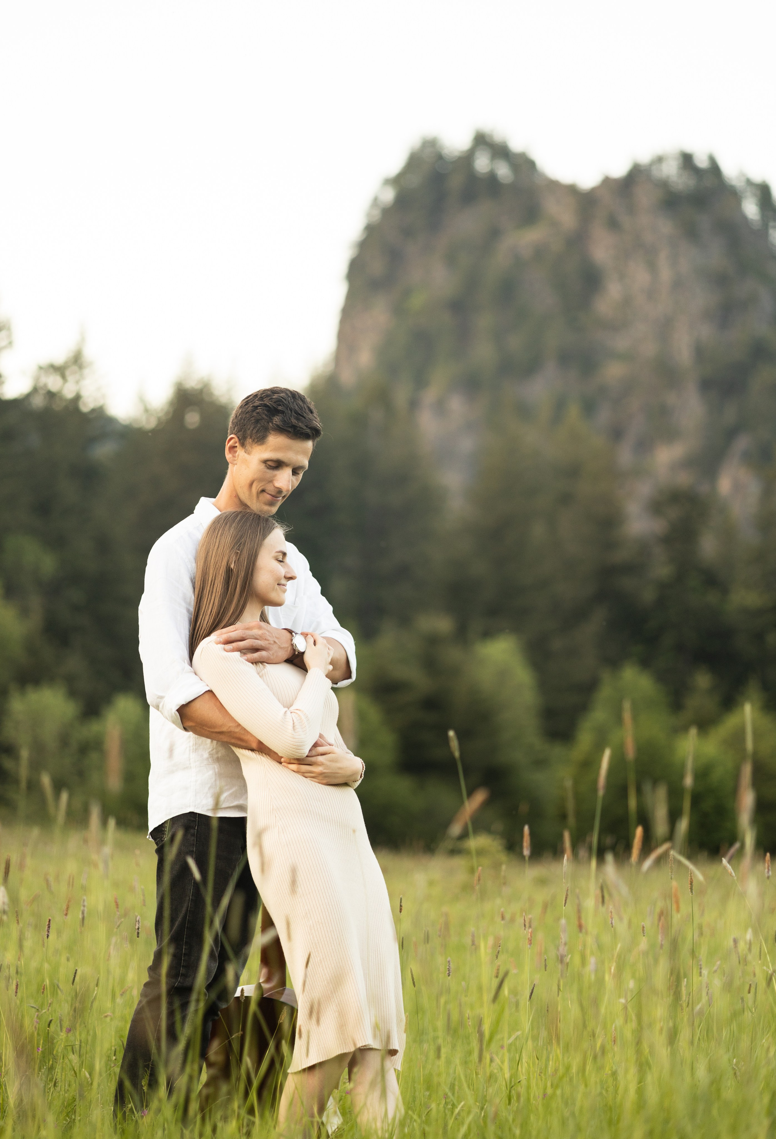 Services. Family and Wedding photographer