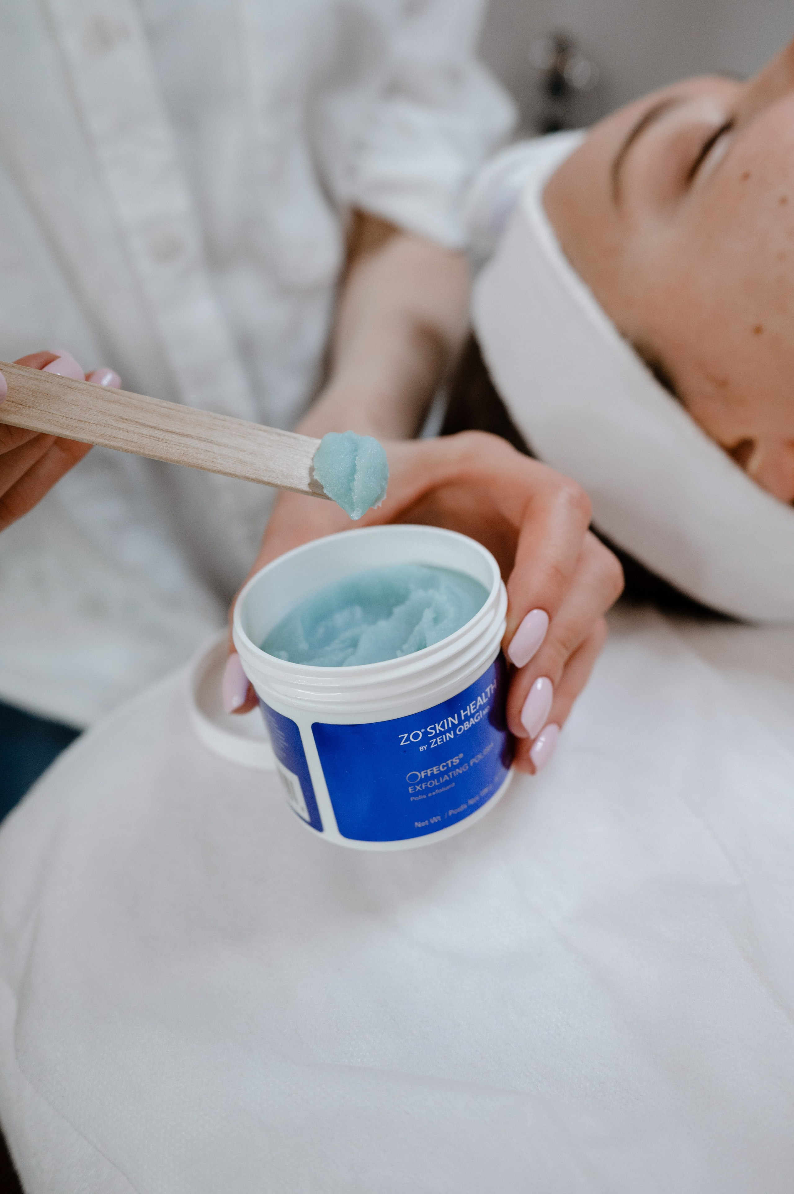 Astudio beauty studio in Prague. ANNA-MARIA PHOTO CONTENT CREATOR — фотограф, эстет, художник и визуальный эксперт в Instagram, работающий в Праге