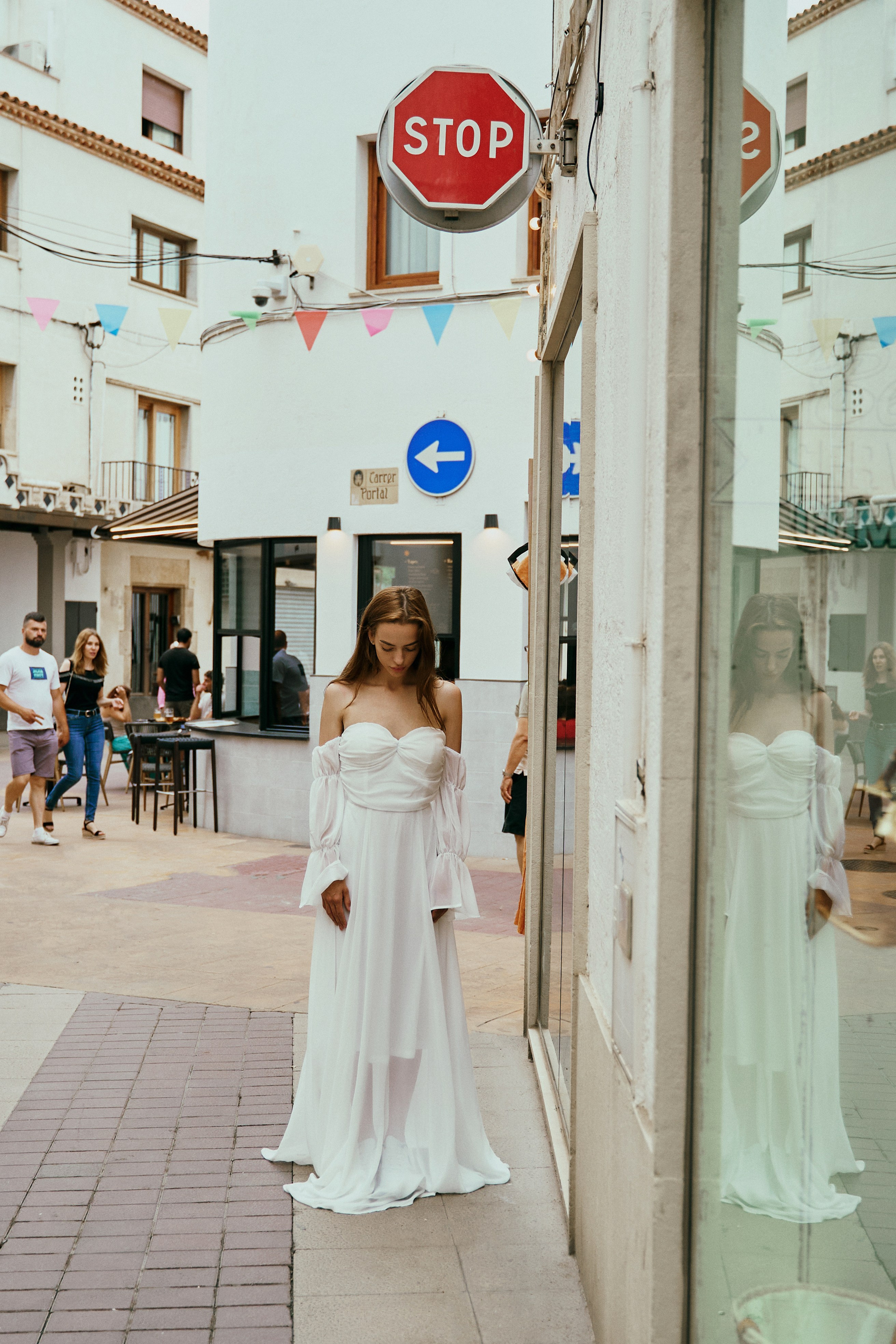 The runaway bride. Photographer in Barcelona Spain Zhanna Zakharchenko