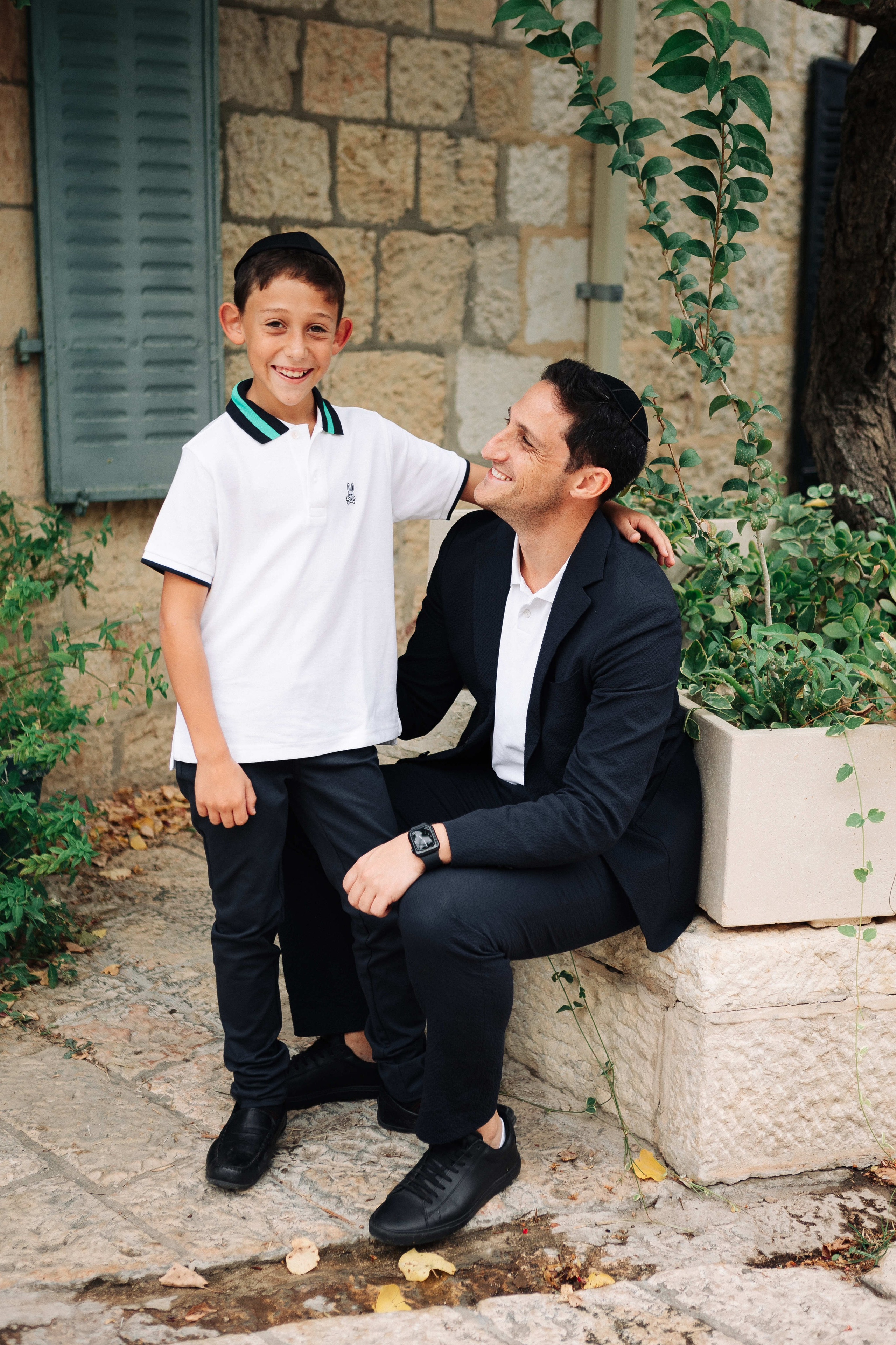 BIG FAMILY IN YAMIN MOSHE. Https://shi-photo.com/