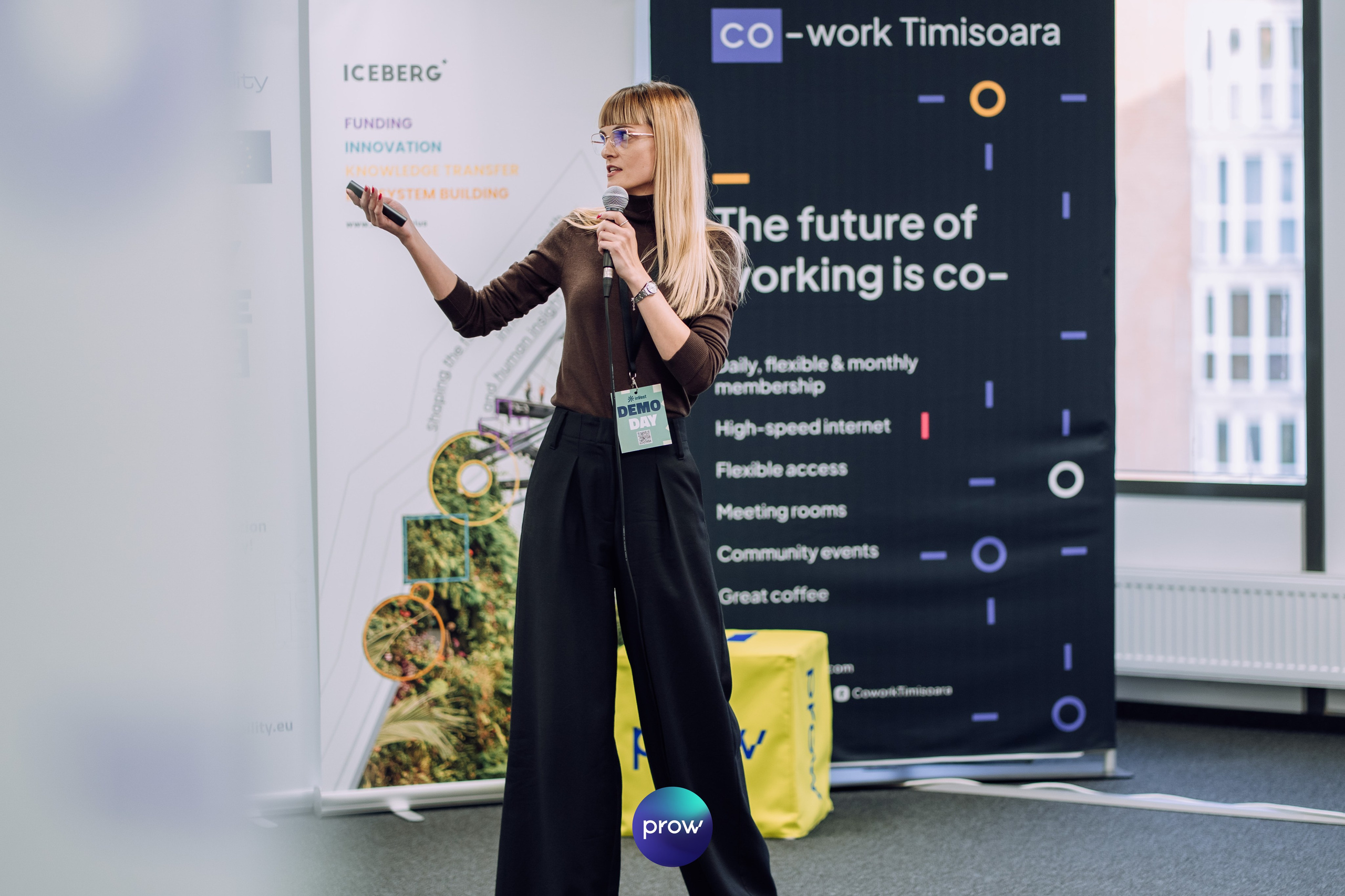 InVest DemoDay @ Cowork. Cozac Cristian Photographer