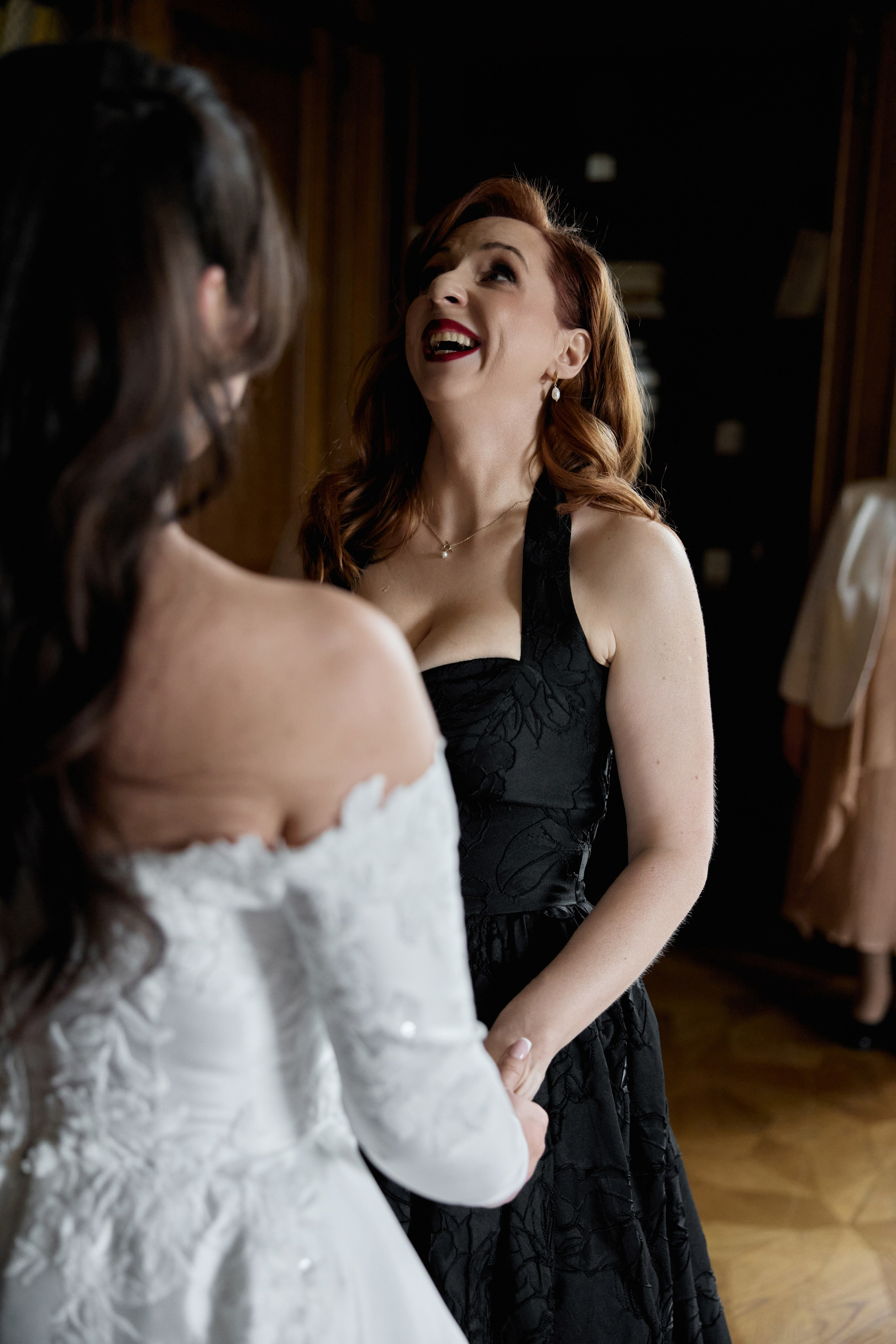 Wiktoria & Kacper. Pałac Goetz. Fotograf ślubny i rodzinny w Krakowie Yana Klymova
