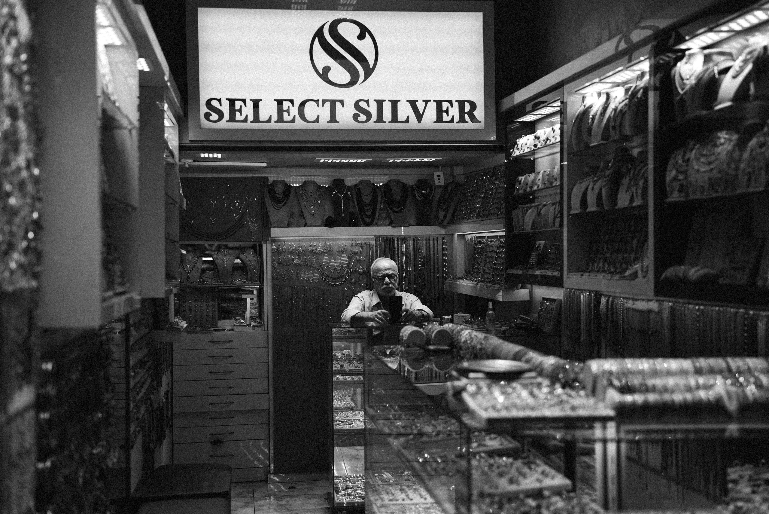 СТАМБУЛ. Стрит-фотография, полная абсурда, идиотизма и красоты