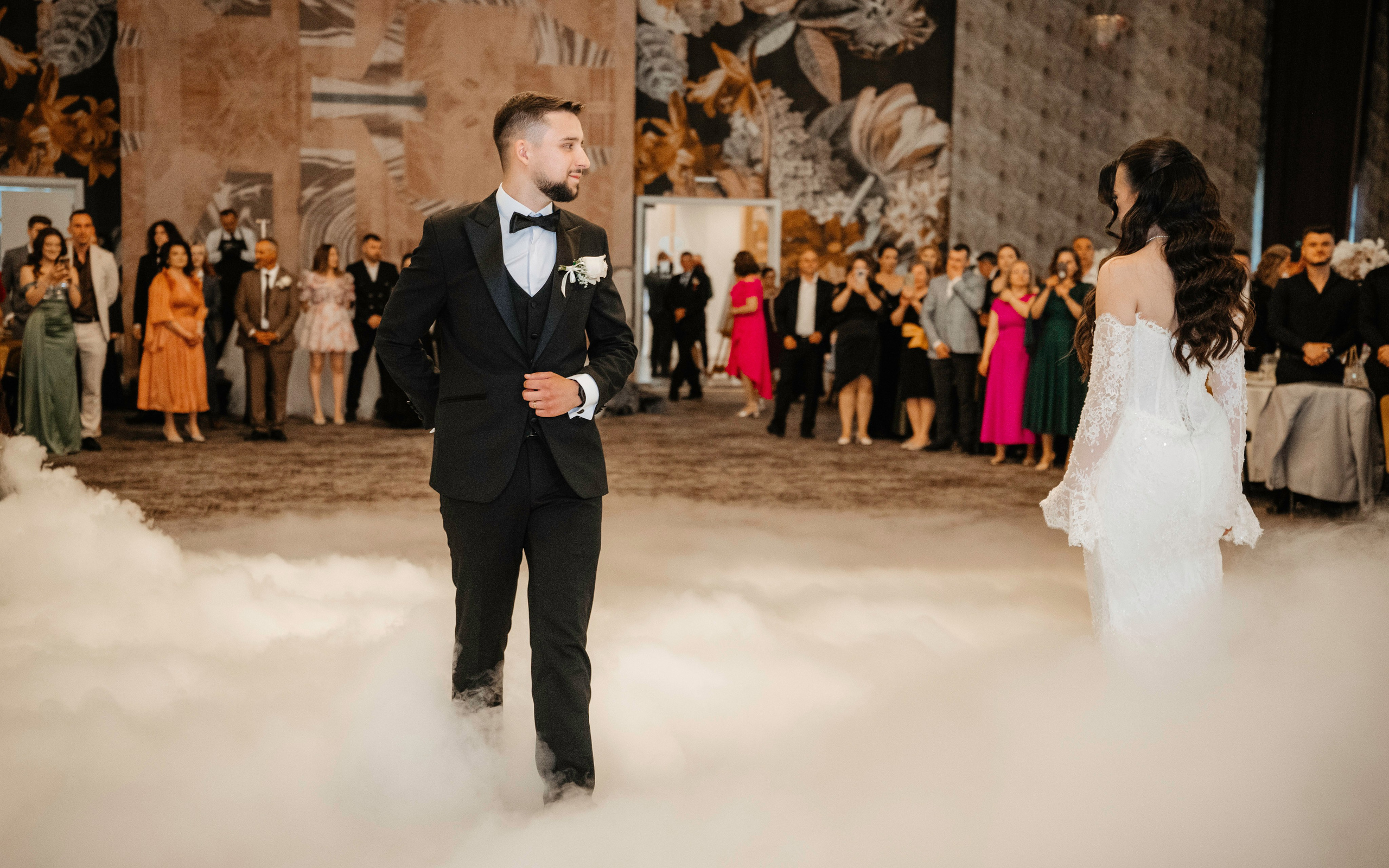 🤎 I o a n a & R o b e r t — Wedding Day Preview. Wedding & Family Photographer
