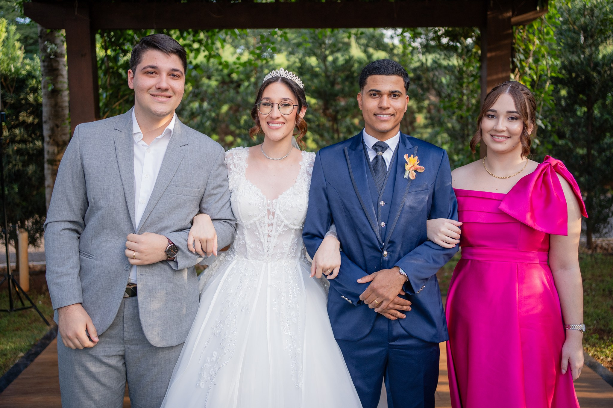 Larissa & Vinicius — Espaço Faveral / Aararaquara. Robson Colaço