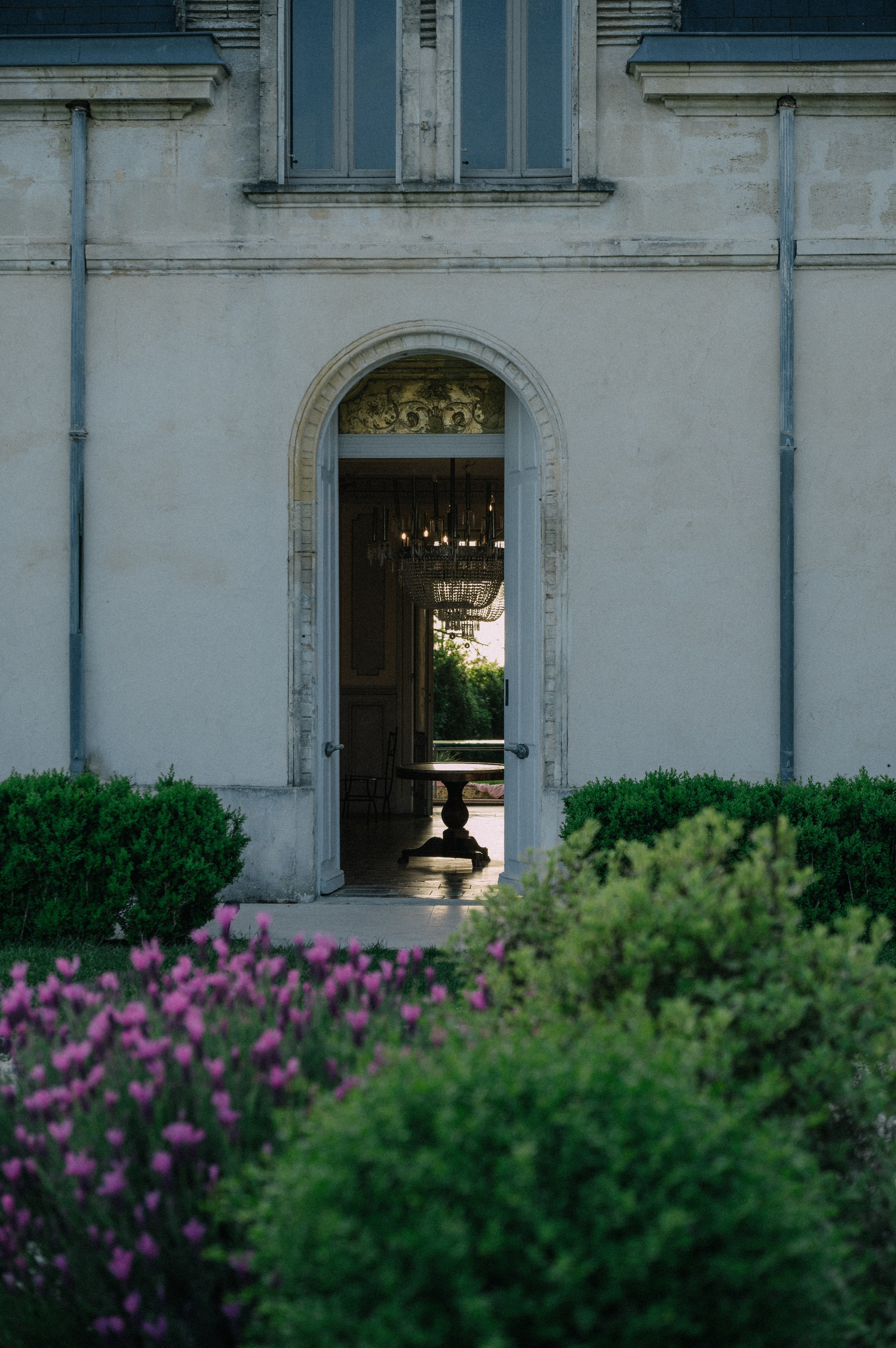 Paula and Tony. Wedding and commercial photographer