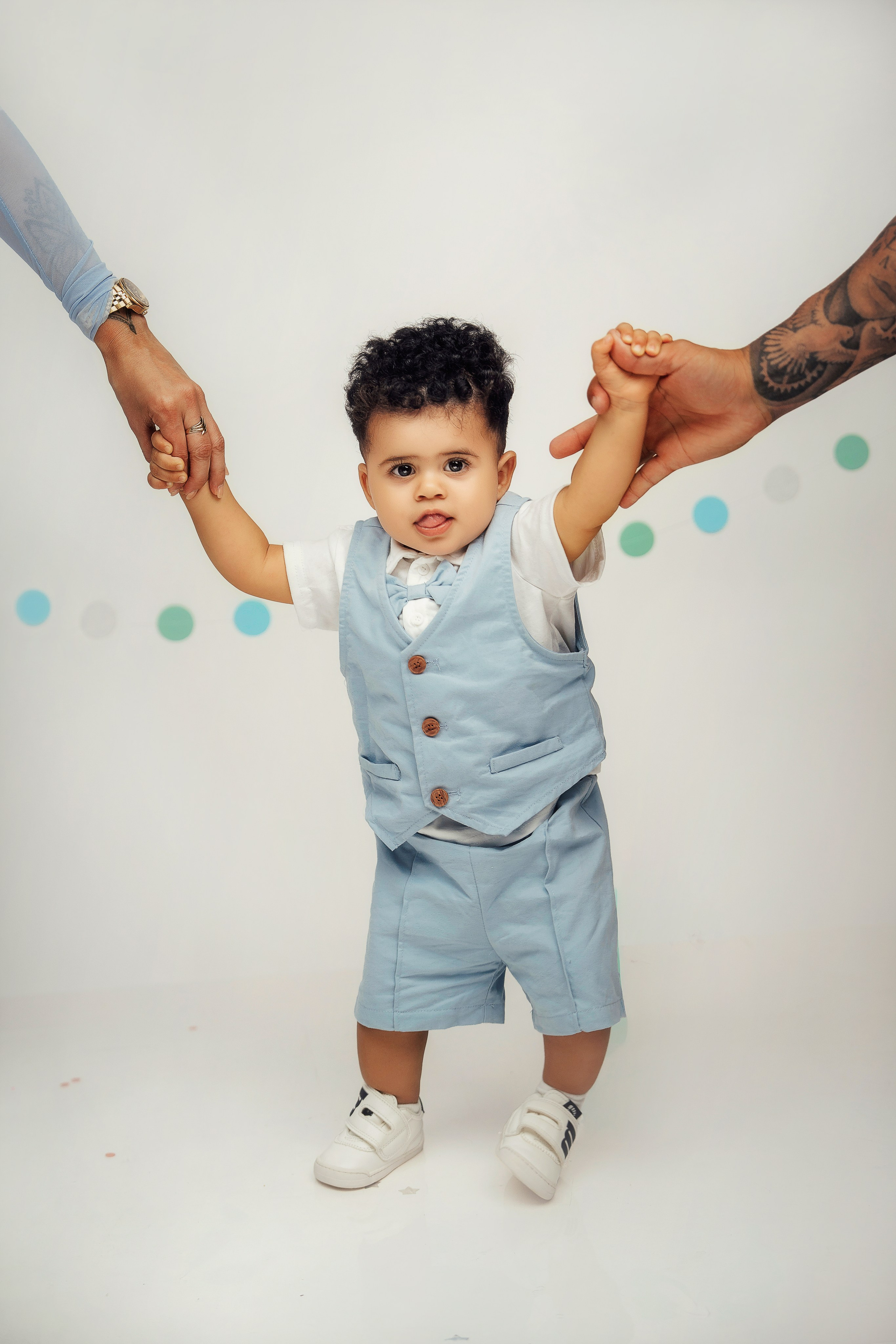 Cake smash. Fotógrafa en Tenerife: sesiones de fotos familiares y bodas — Tania Bonnet