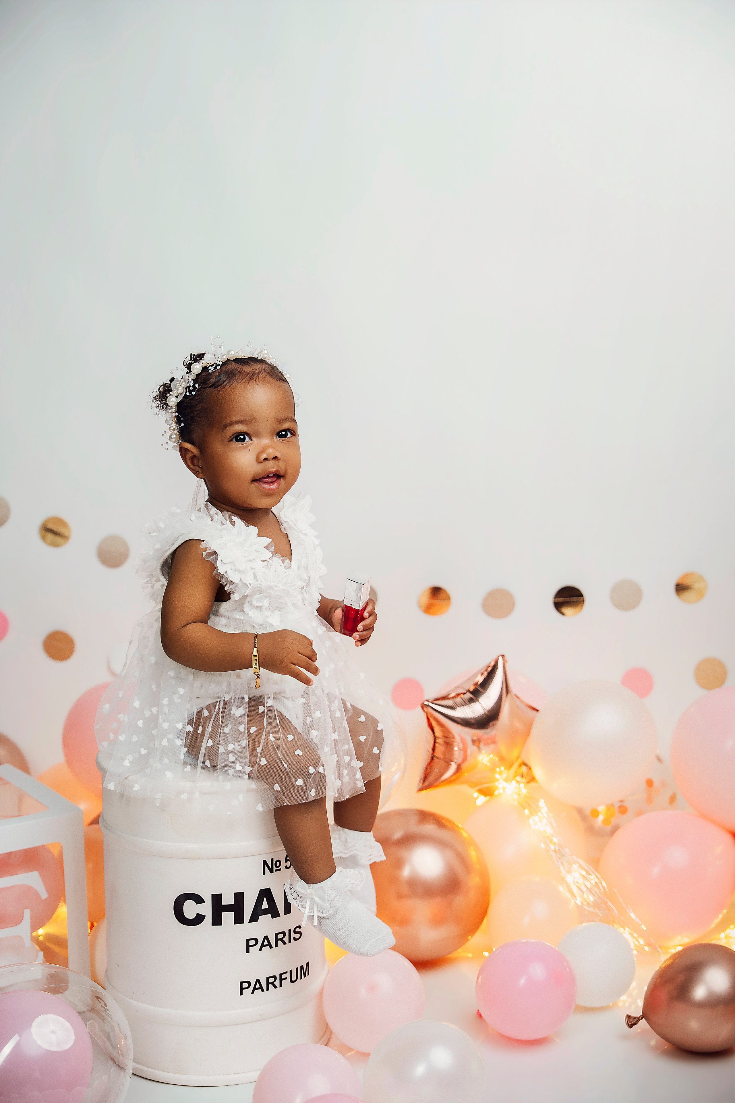 Cake smash. Fotógrafa en Tenerife: sesiones de fotos familiares y bodas — Tania Bonnet