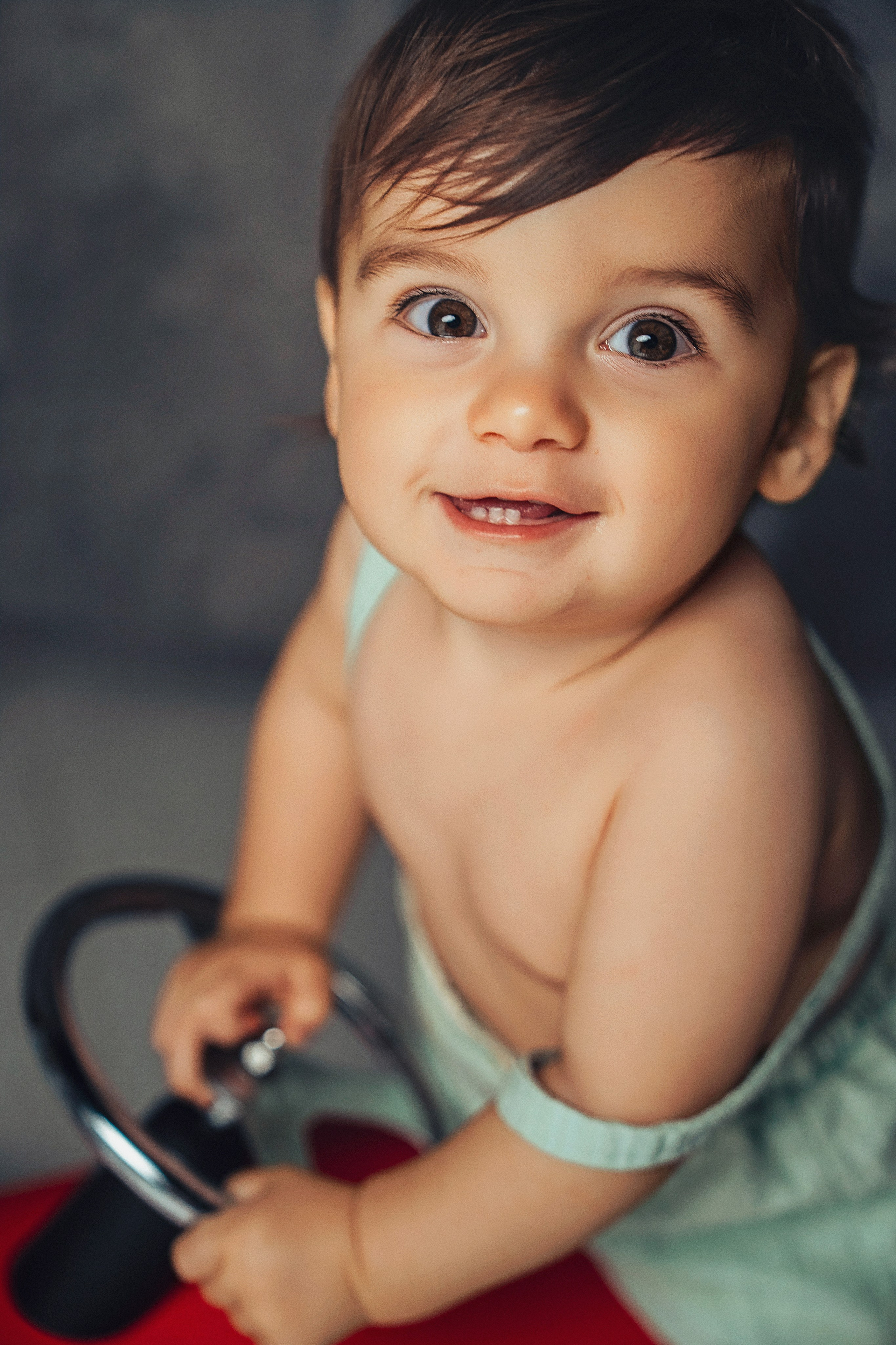 Cake smash. Fotógrafa en Tenerife: sesiones de fotos familiares y bodas — Tania Bonnet