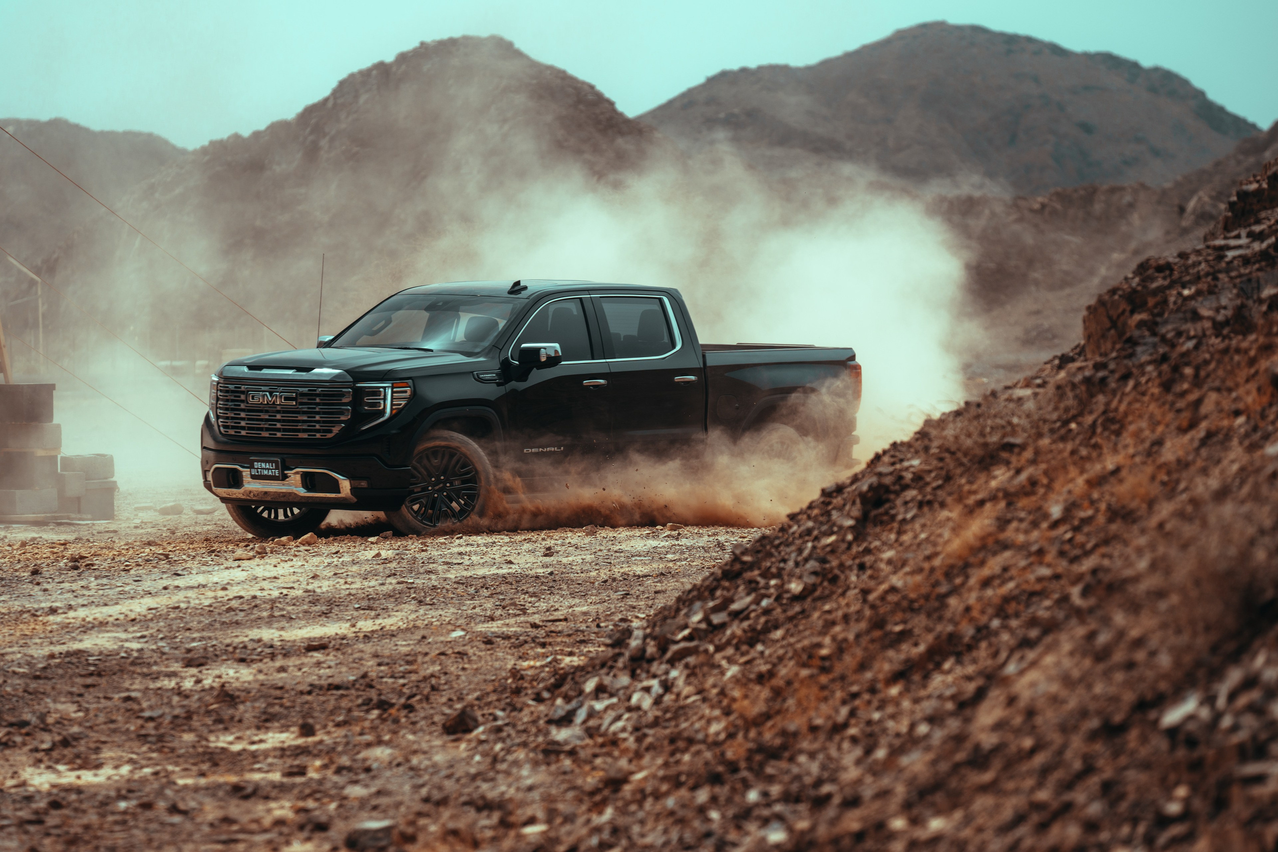 Automotive Photography Dubai — Denys Gromov. Denys Gromov