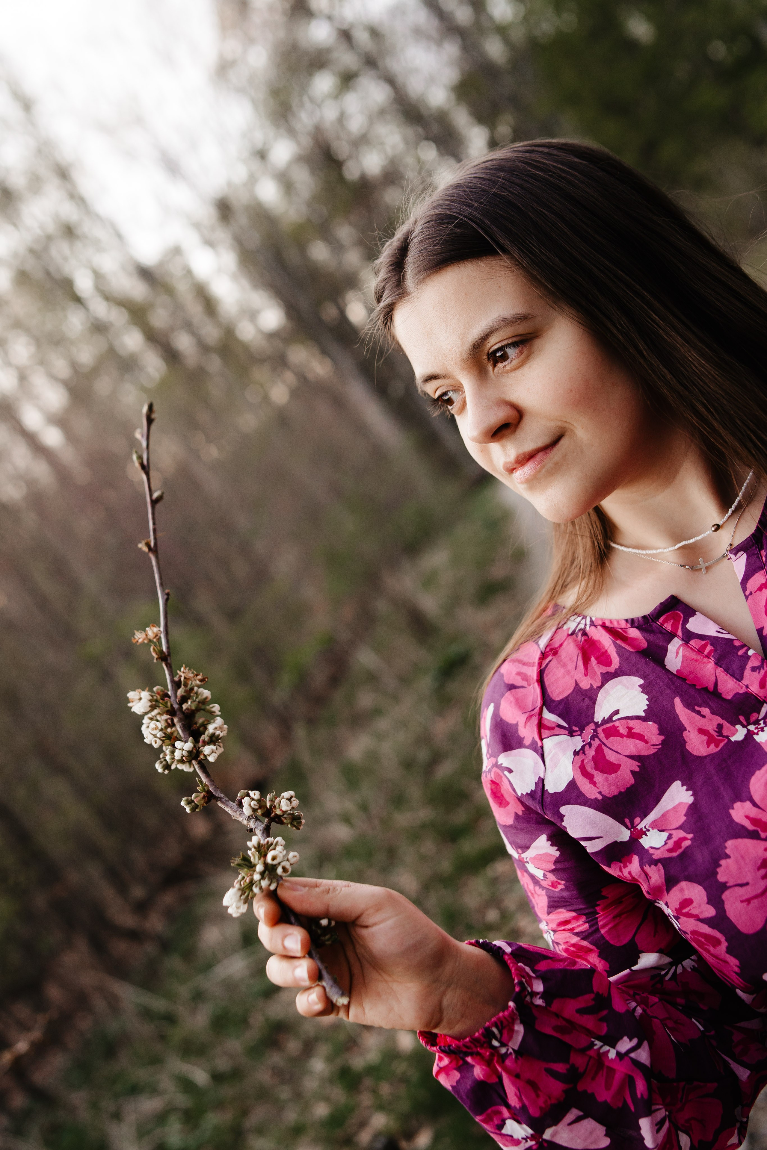 Woods Art | Beatrice Muntean. Foto-Video Nunta Iasi, Suceava, Bucuresti / Disponibilitate 2025 — 2026 — 2027