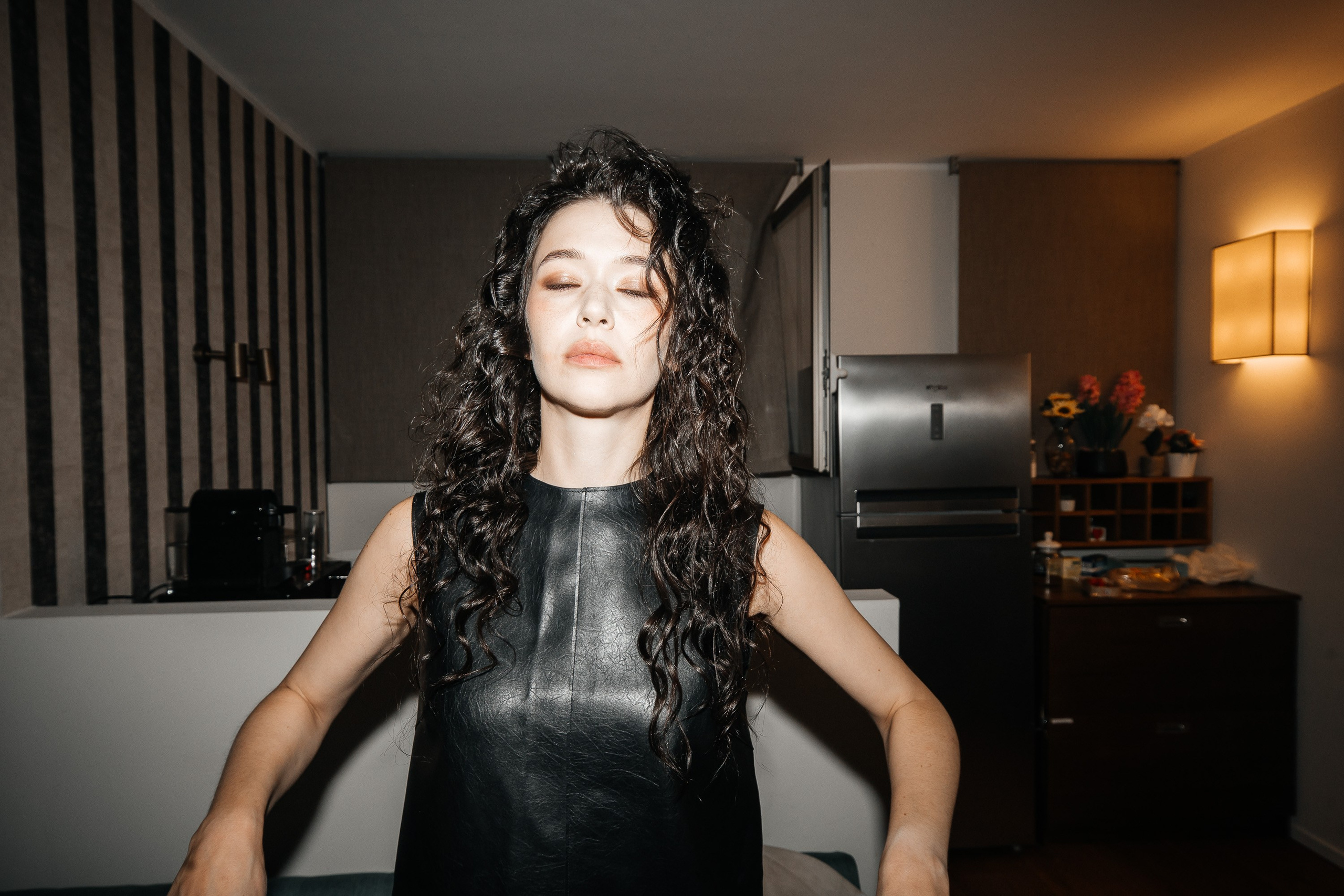 Backstage. Valokuvaaja Lahti, Helsinki Elena Salonen