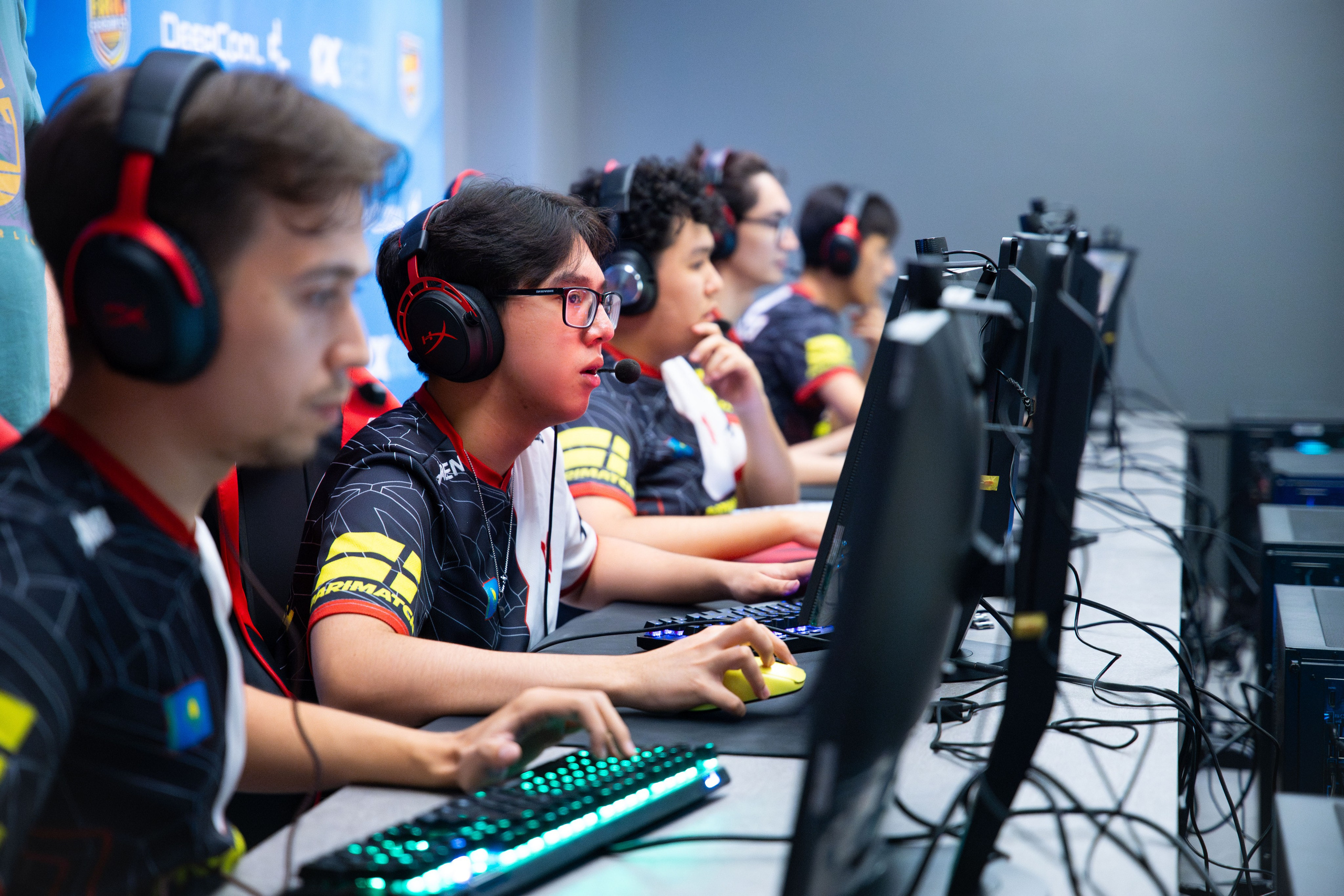 LanDaLan & FRAG & GLuck Yungstar & UCA