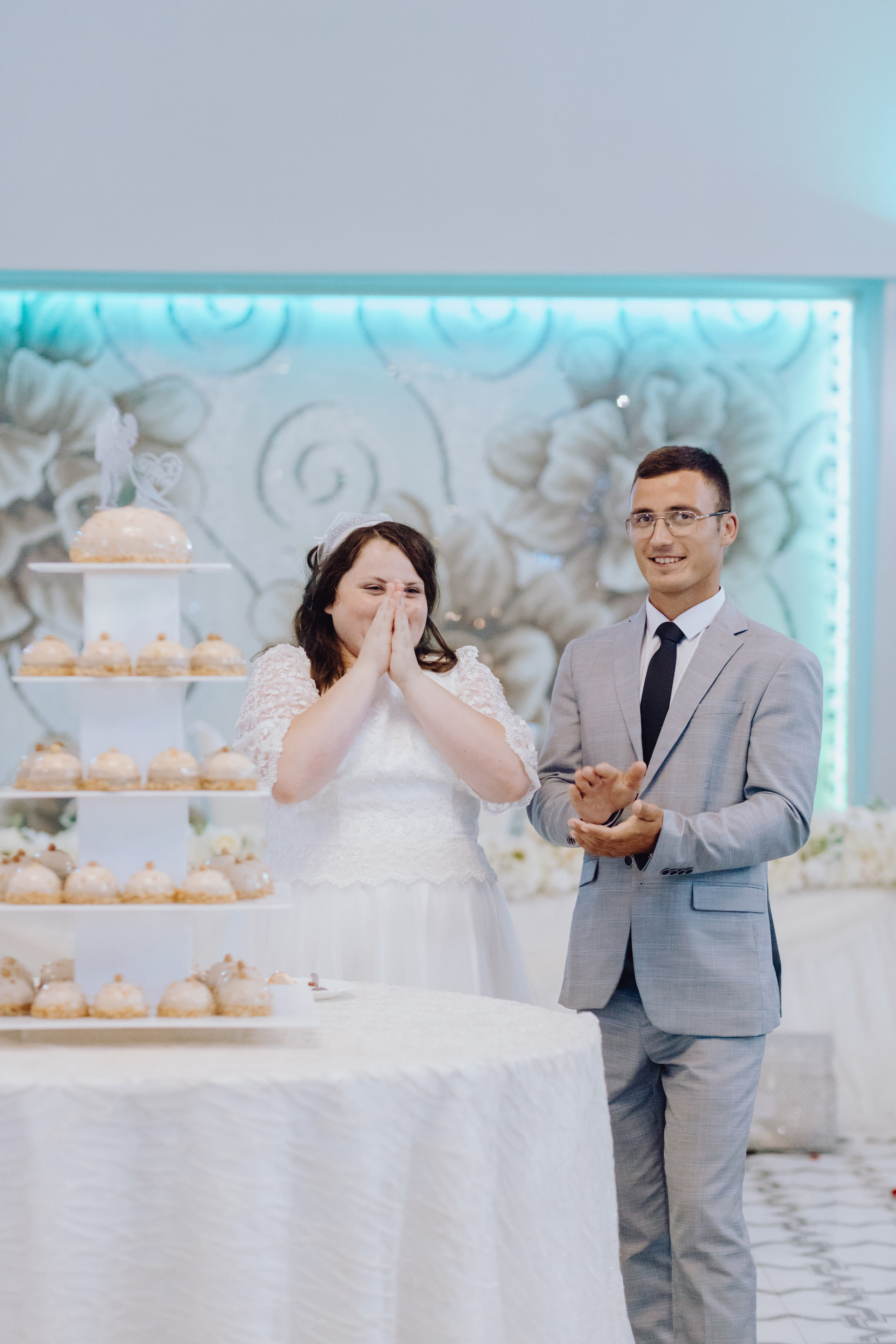 Cristi & Maria. Wedding & couple photographer from Romania Rut Vetan