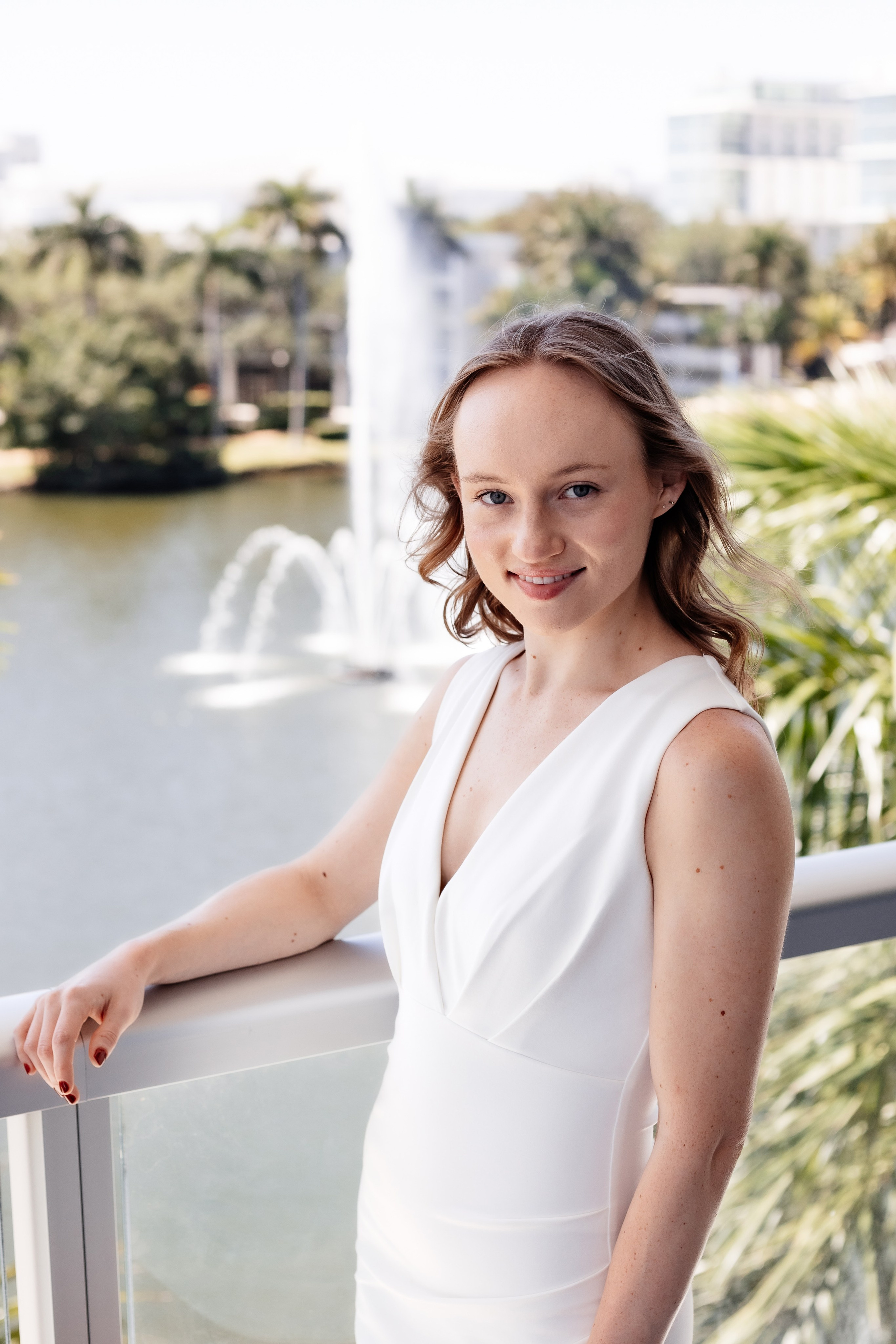 10 Spots For Graduation Photos At University of Miami. Portrait and graduation photographer Marina Simanava