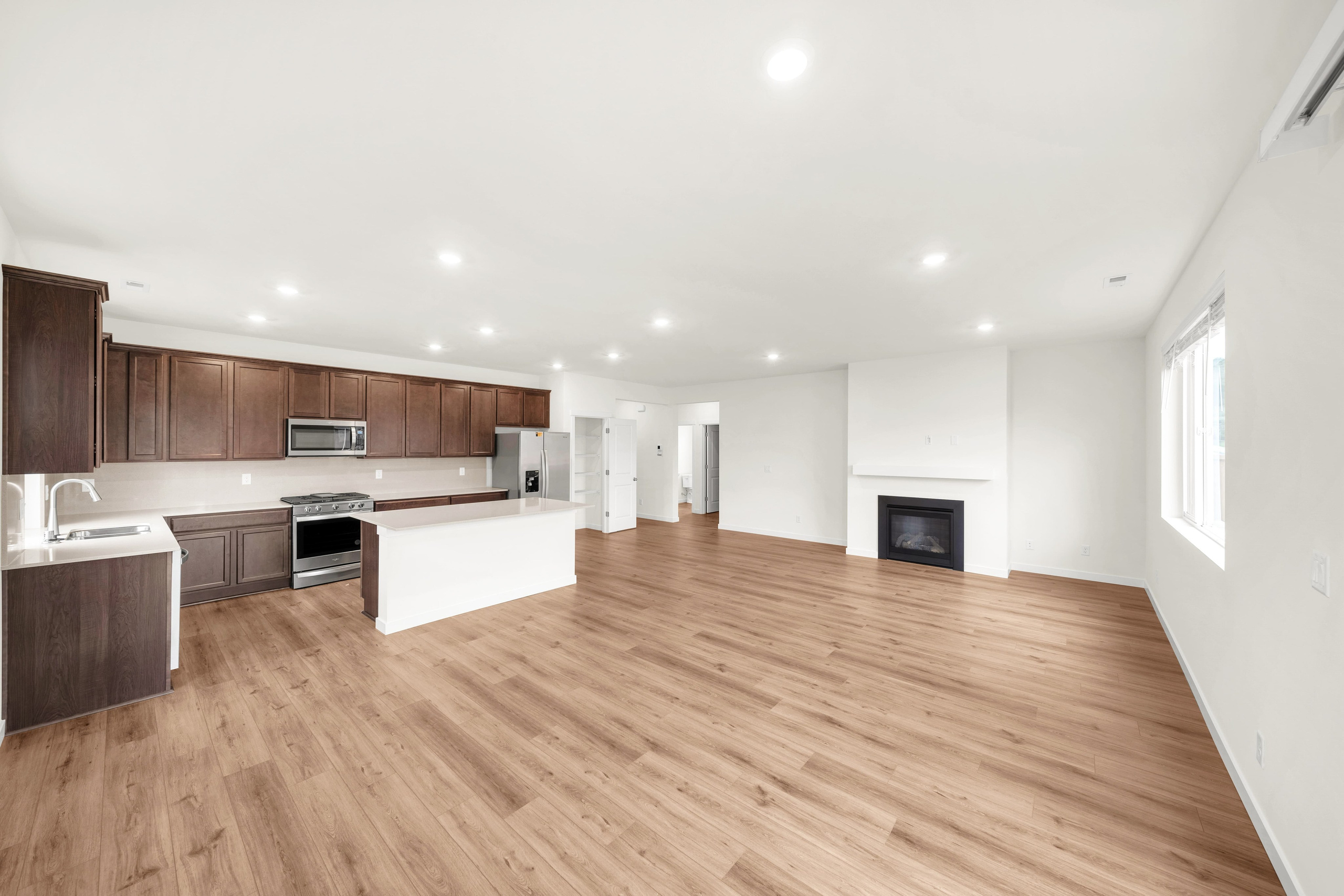 Real Estate photography. Washington state. EVAN ARISTOV WEDDING PHOTOGRAPHY — Seattle Wedding Photographer