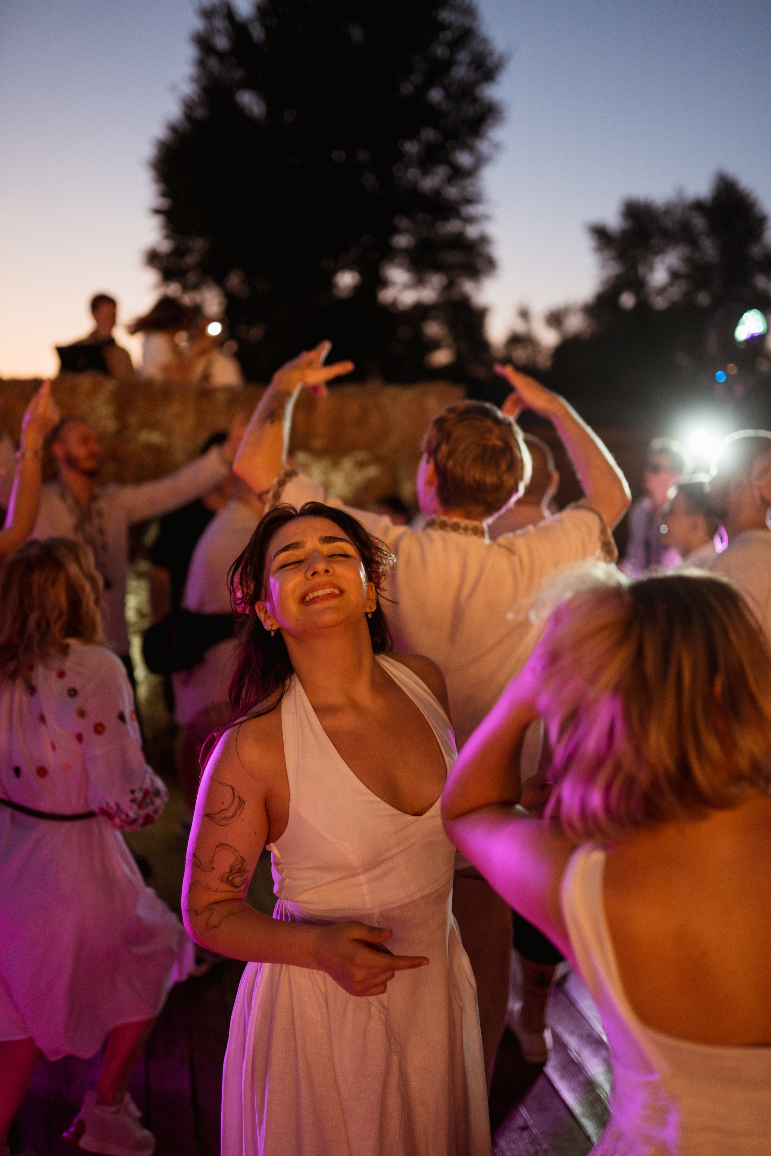Milk Bar Party. Kostiantyn Holinchenko. Reportage and portrait photographer
