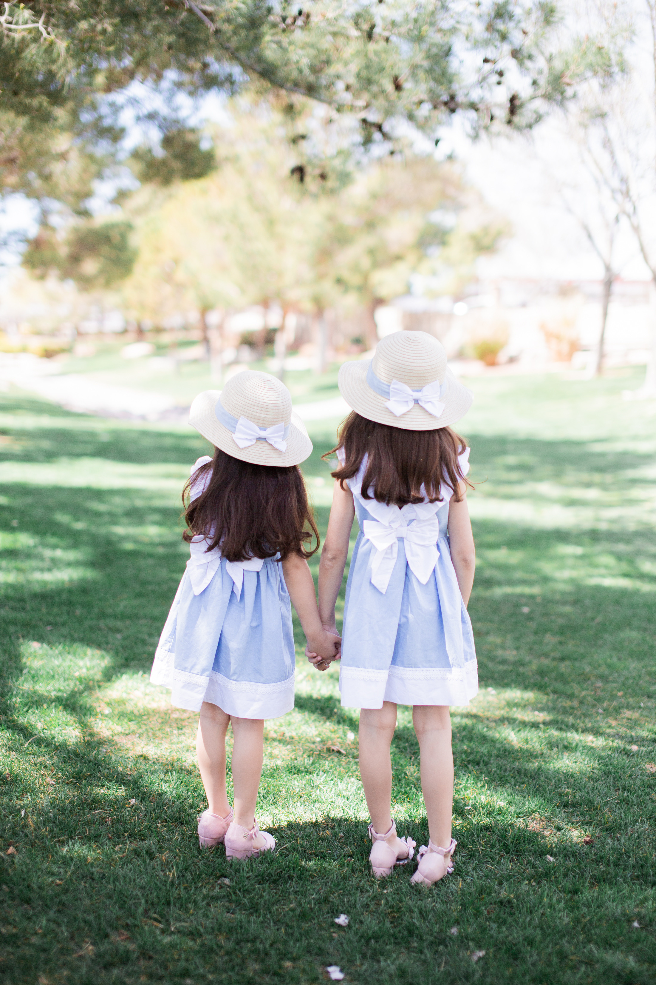 Easter 2023. Wedding & elopement photographer Viktoriya Kravtsov. Las Vegas