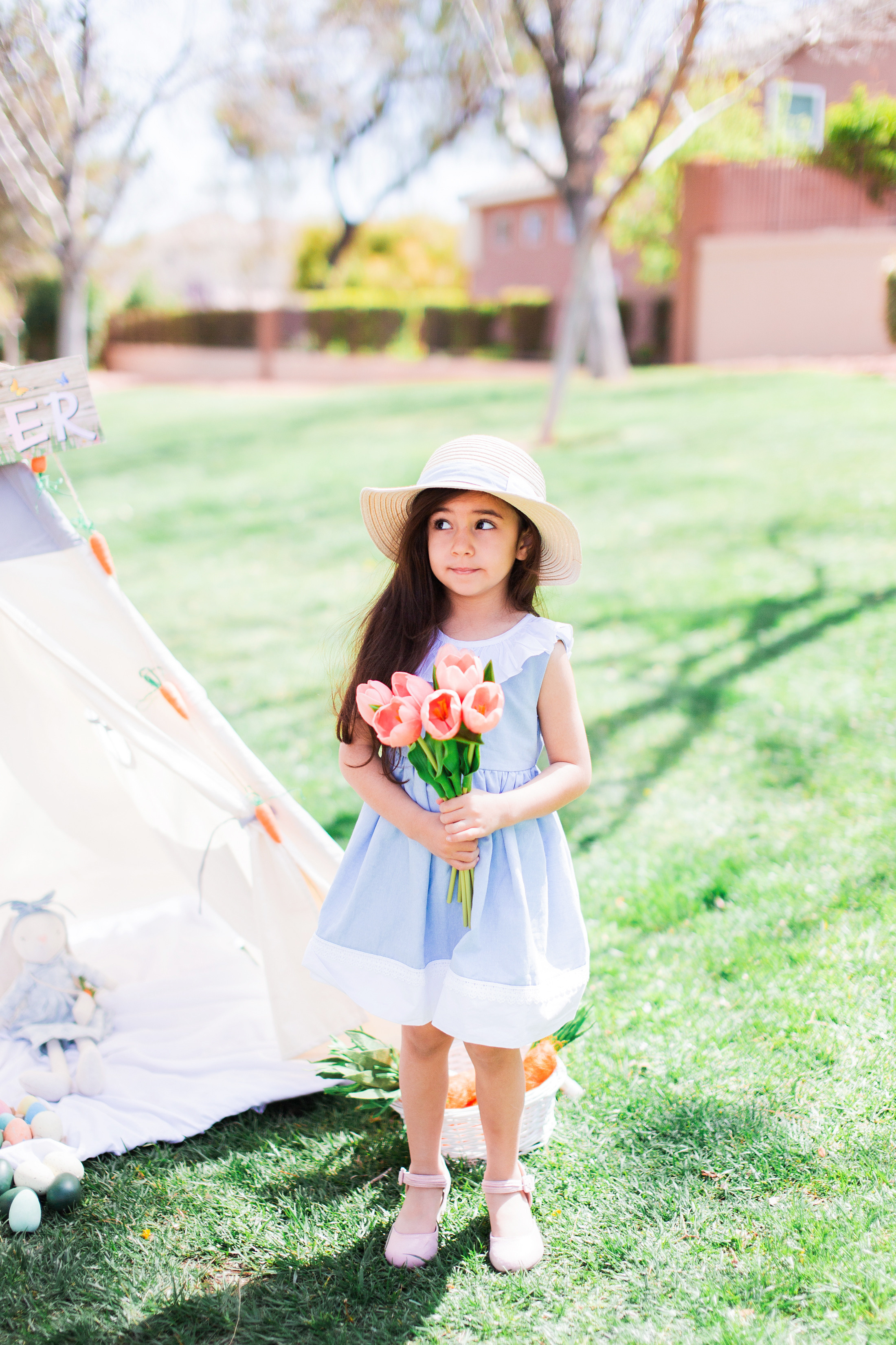 Easter 2023. Wedding & elopement photographer Viktoriya Kravtsov. Las Vegas