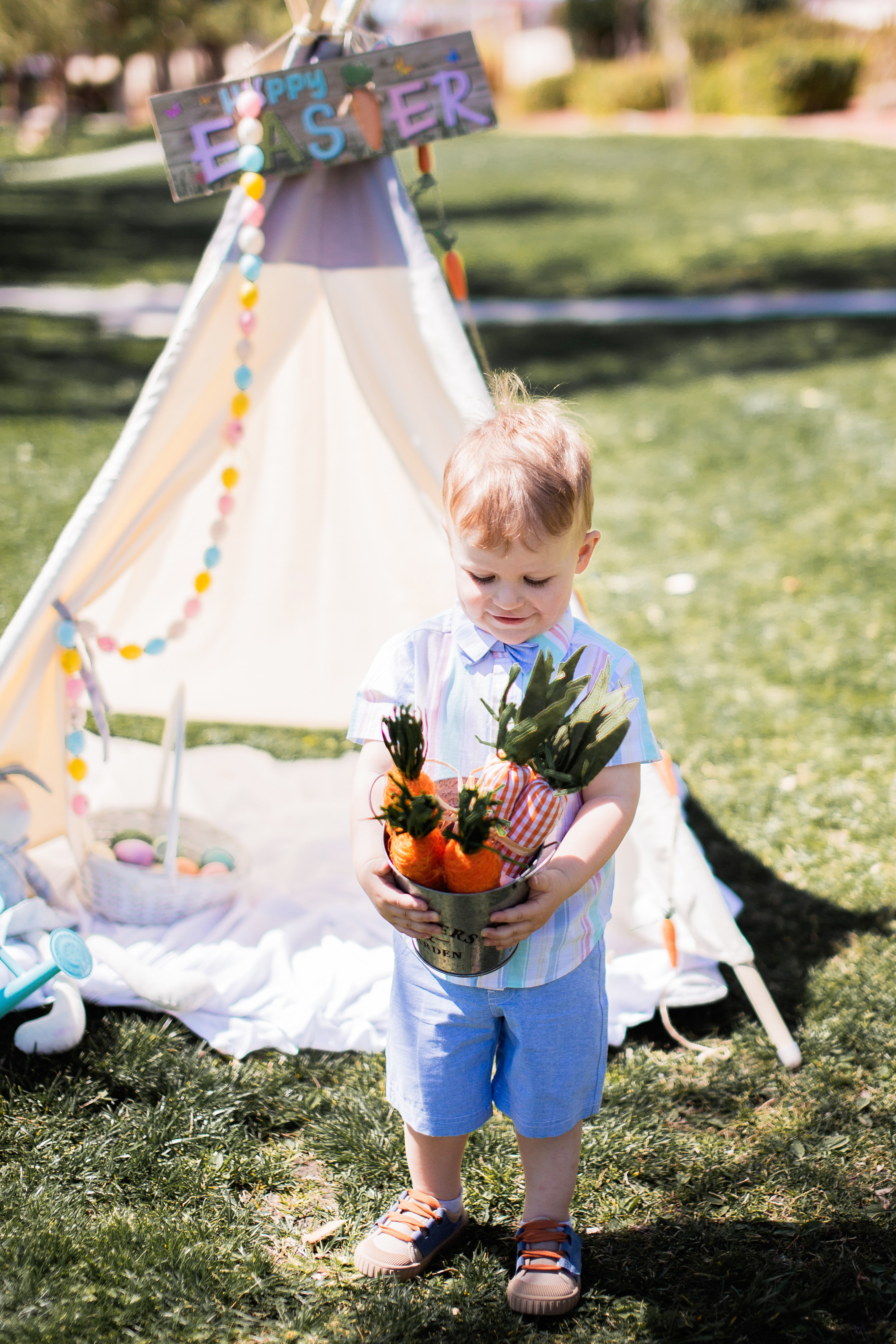 Easter 2023. Wedding & elopement photographer Viktoriya Kravtsov. Las Vegas