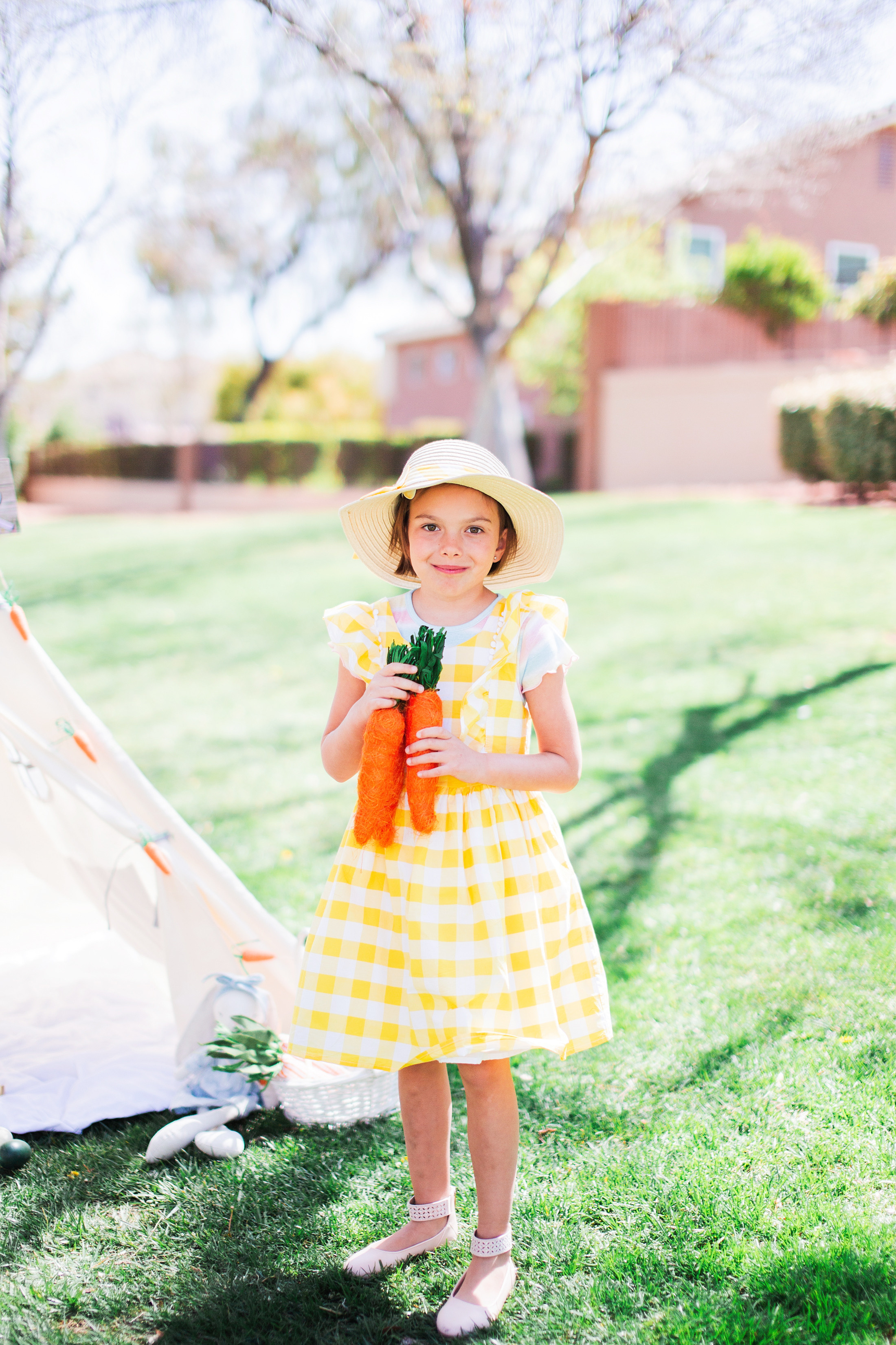 Easter 2023. Wedding & elopement photographer Viktoriya Kravtsov. Las Vegas