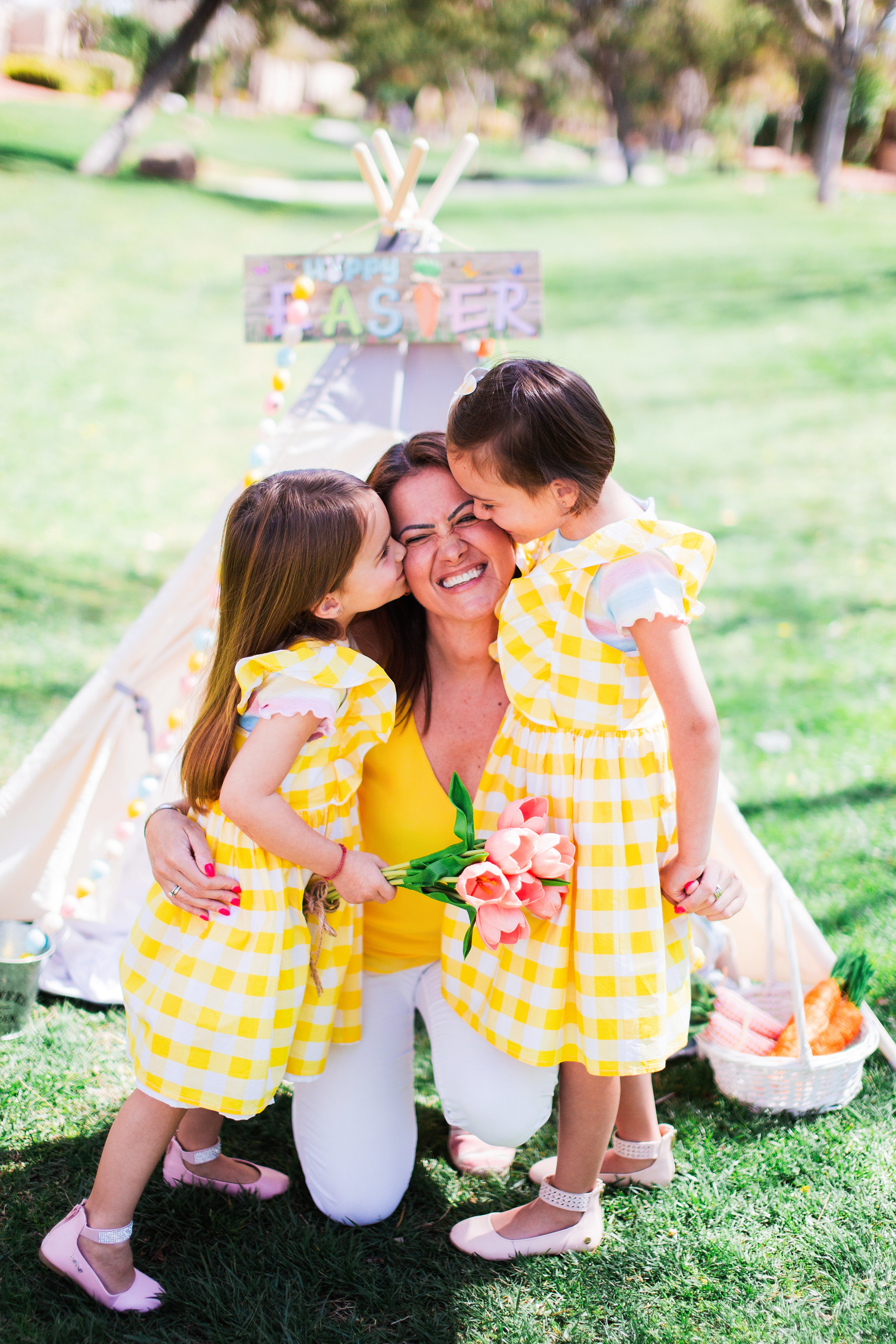 Easter 2023. Wedding & elopement photographer Viktoriya Kravtsov. Las Vegas