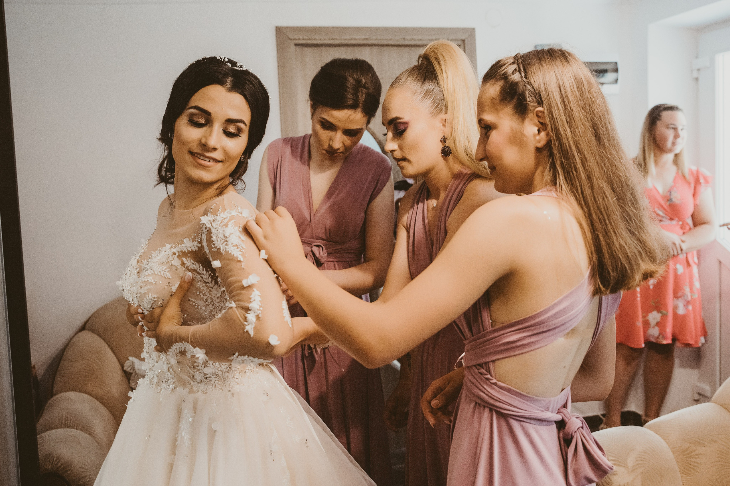 Lucian & Loredana. Fotograf de Nunta Focsani